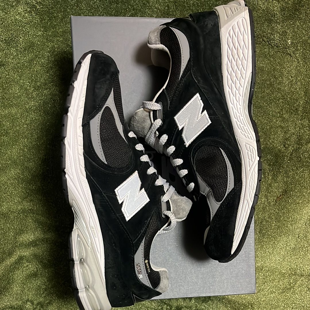 New Balance 2002R GORE-TEX "Black/Gray"