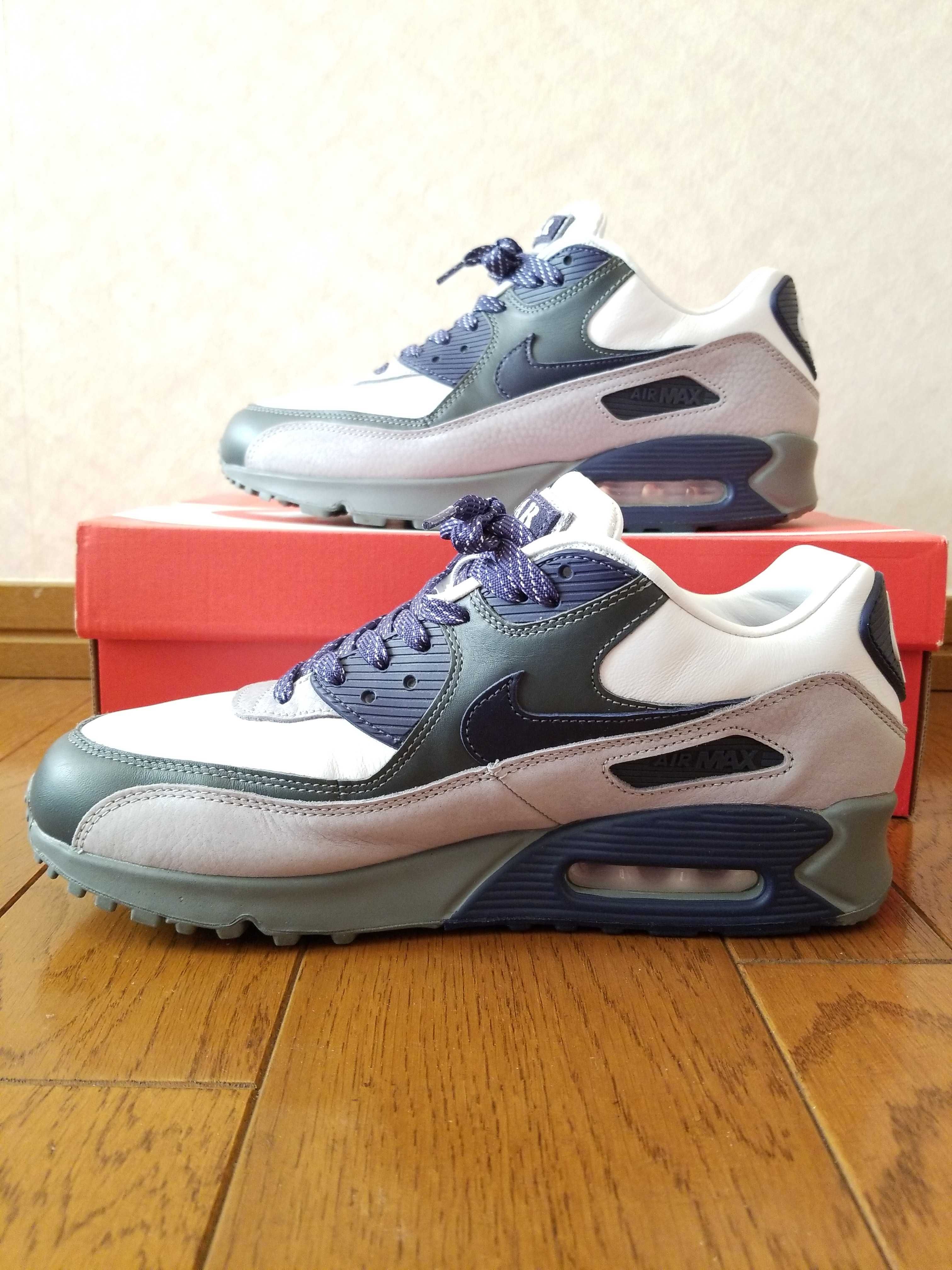 NIKE AIR MAX 90 LAHAR ESCAPE SMOKE GRET
