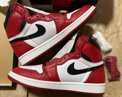 Nike Air Jordan 1 Retro High "Chicago" (2015)