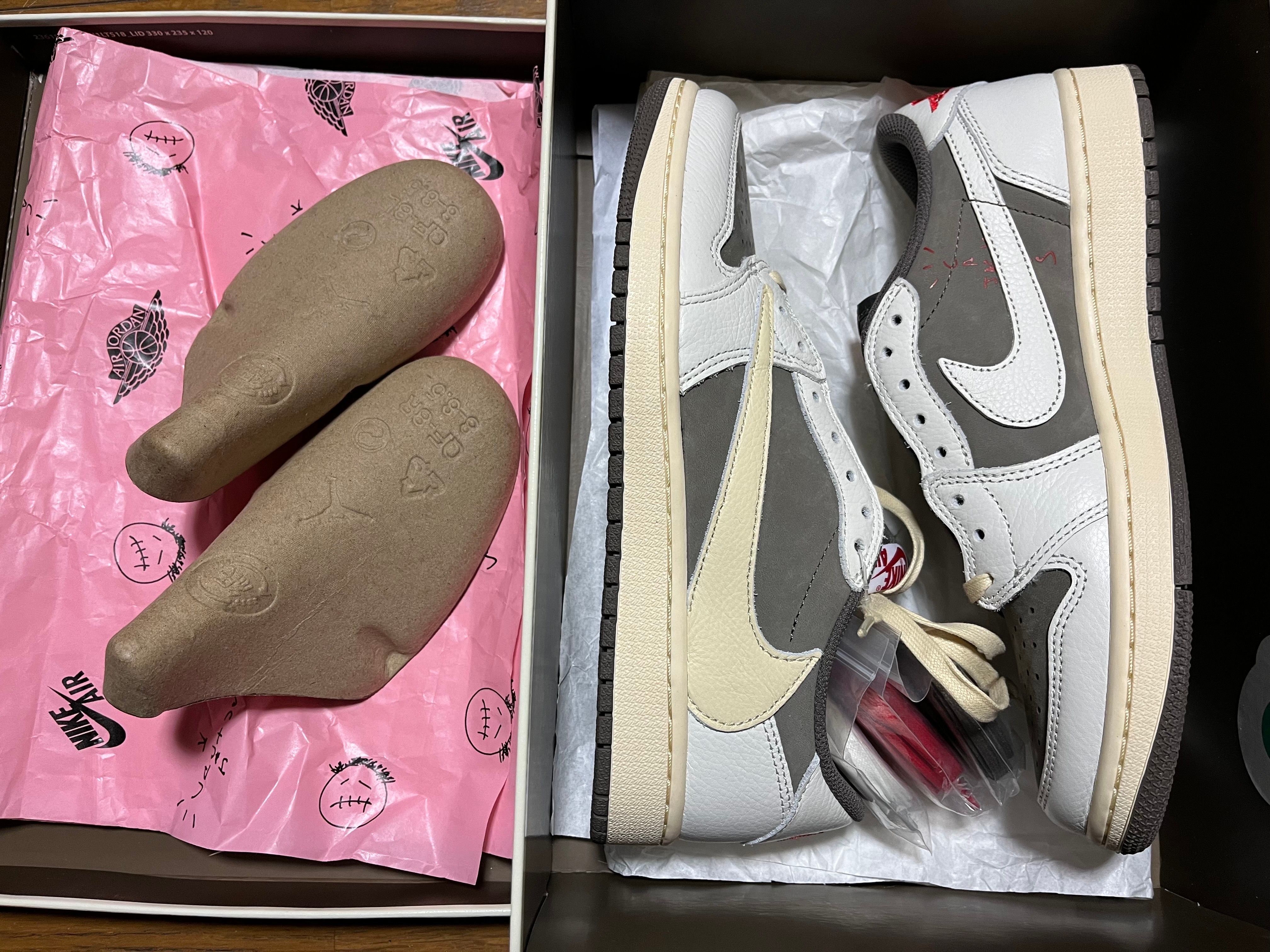 Travis Scott × Nike Air Jordan 1 Low OG SP "Reverse Mocha/Sail and Ridgerock"