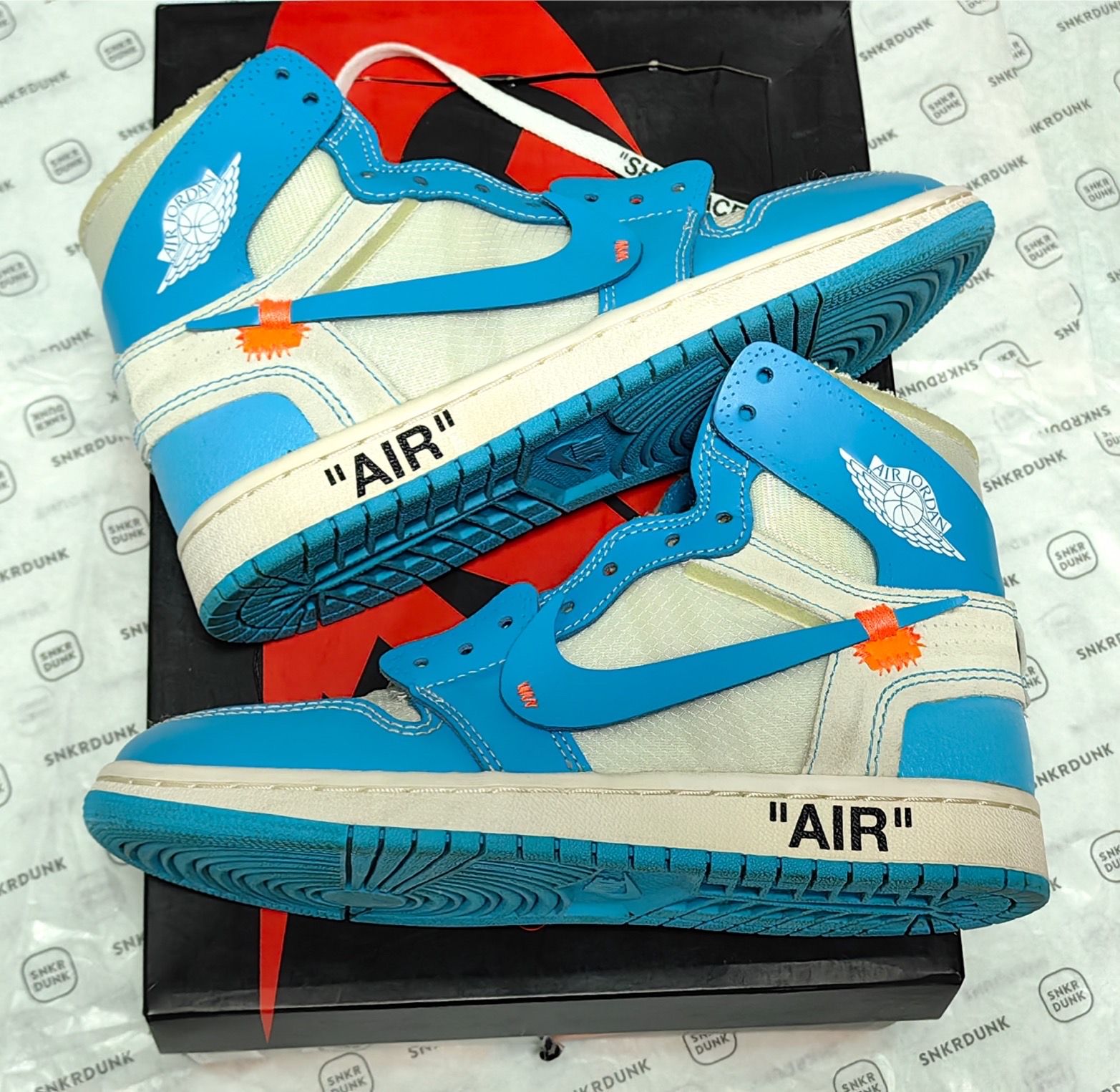 Off-White × Nike Air Jordan 1 High UNC "White/Dark Powder Blue"