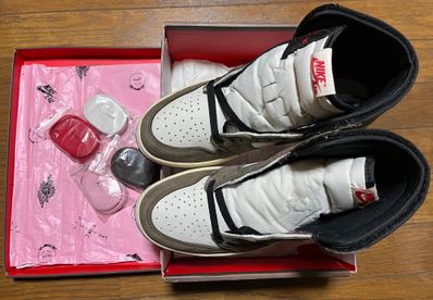 Travis Scott × Nike Air Jordan 1 Retro High OG TS SP "Sail/Dark Mocha"