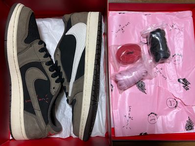 Travis Scott × Nike Air Jordan 1 Low OG SP-T "Black/Dark Mocha"