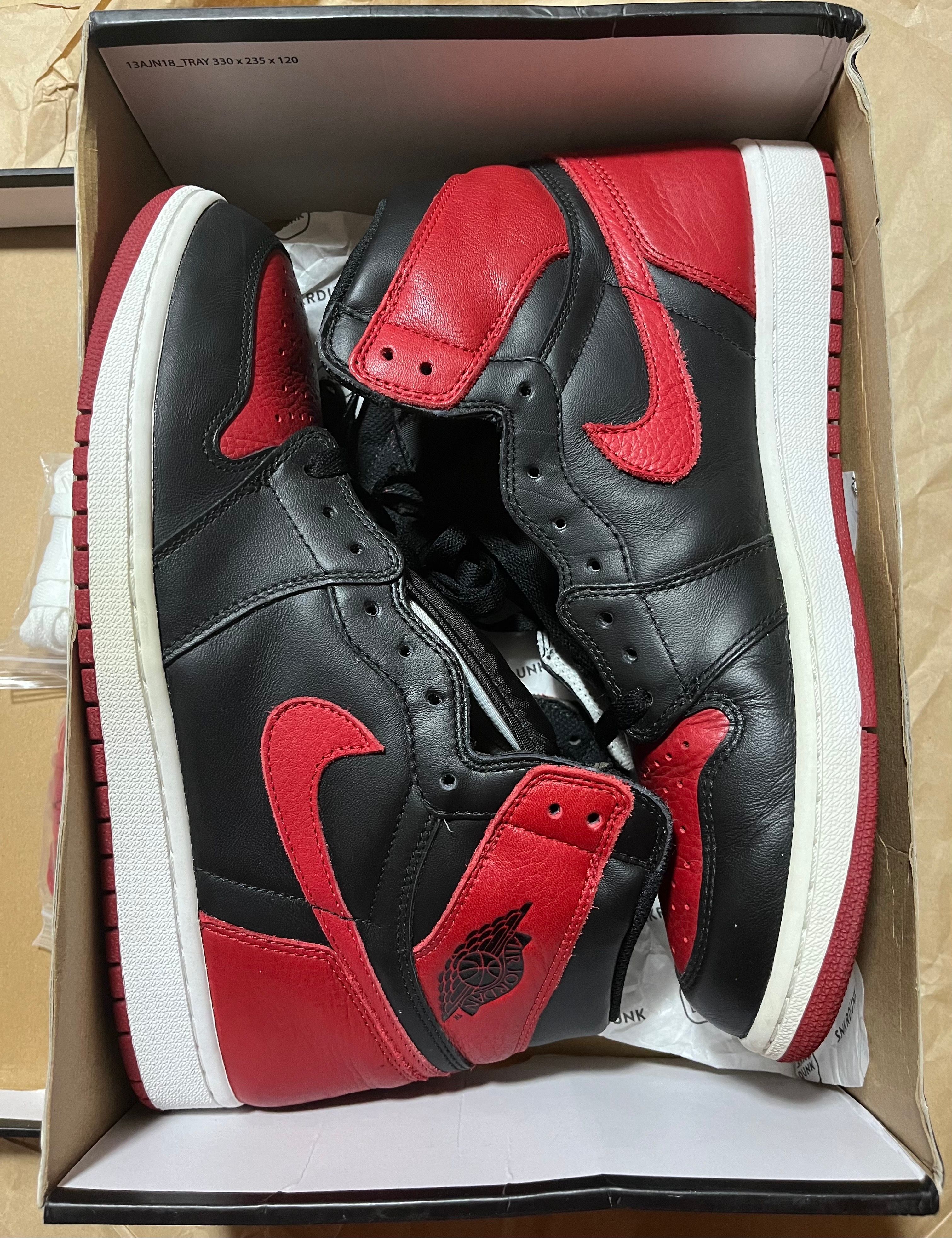 Nike Air Jordan 1 Retro High OG "Bred/Banned" (2016)