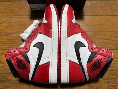 Nike Air Jordan 1 Retro High "Chicago" (2015)