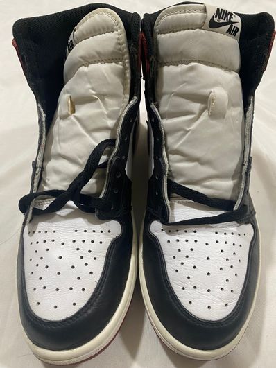 Nike Air Jordan 1 Retro High OG "Black Toe"(2016)