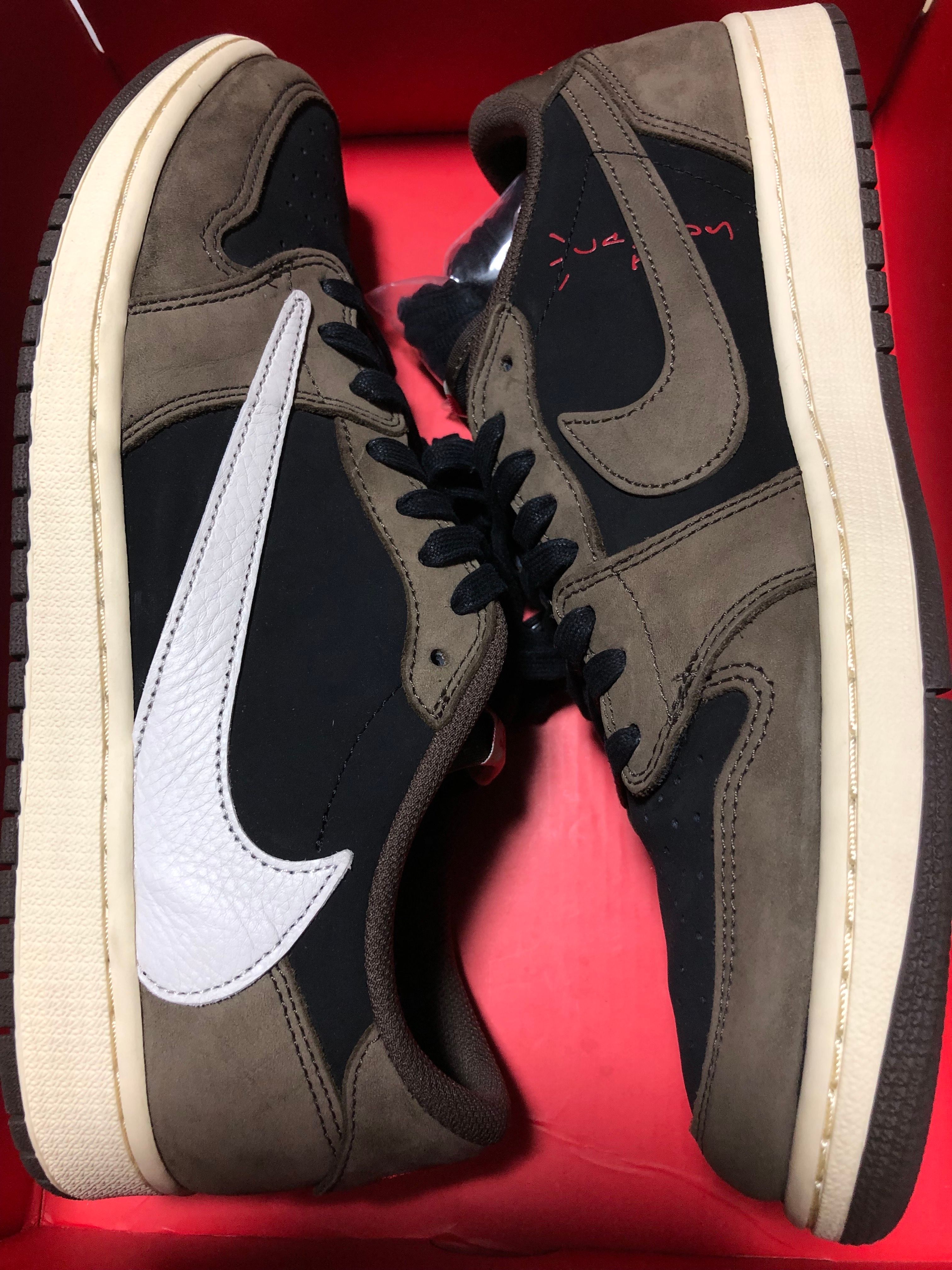 Travis Scott × Nike Air Jordan 1 Low OG SP-T  "Black/Dark Mocha"