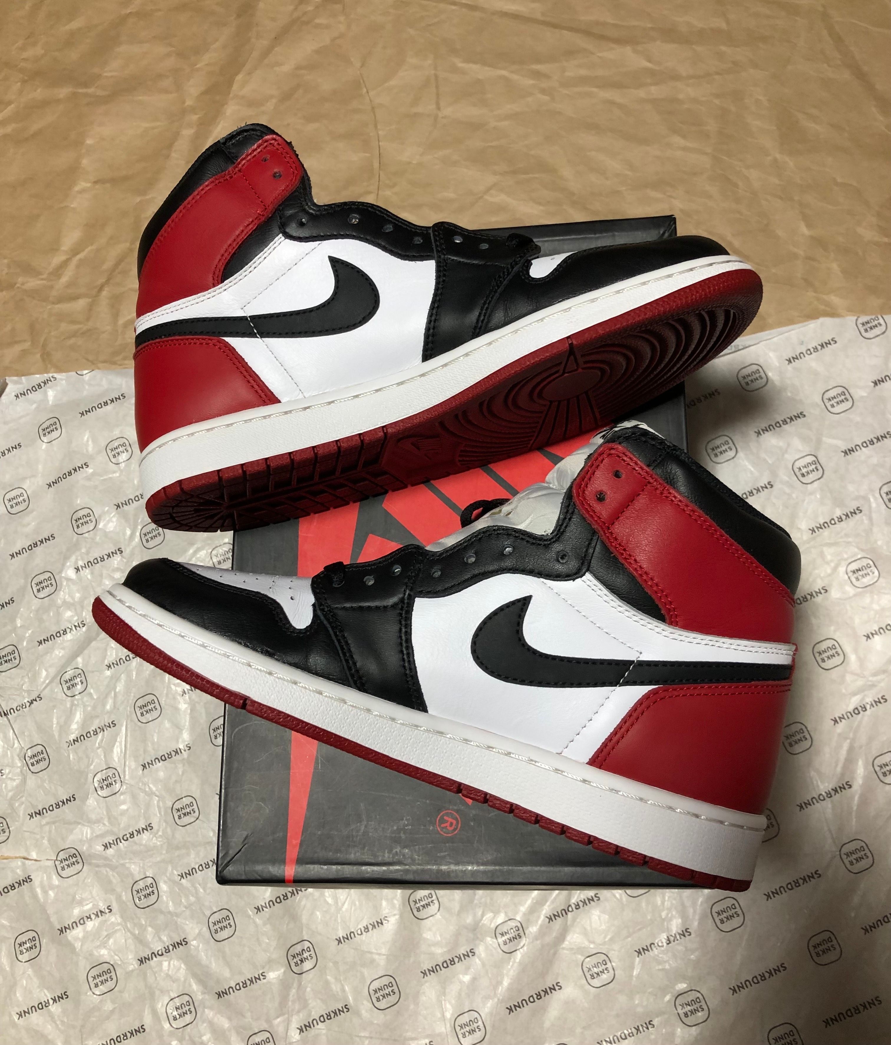 Nike Air Jordan 1 Retro High OG "Black Toe"(2016)