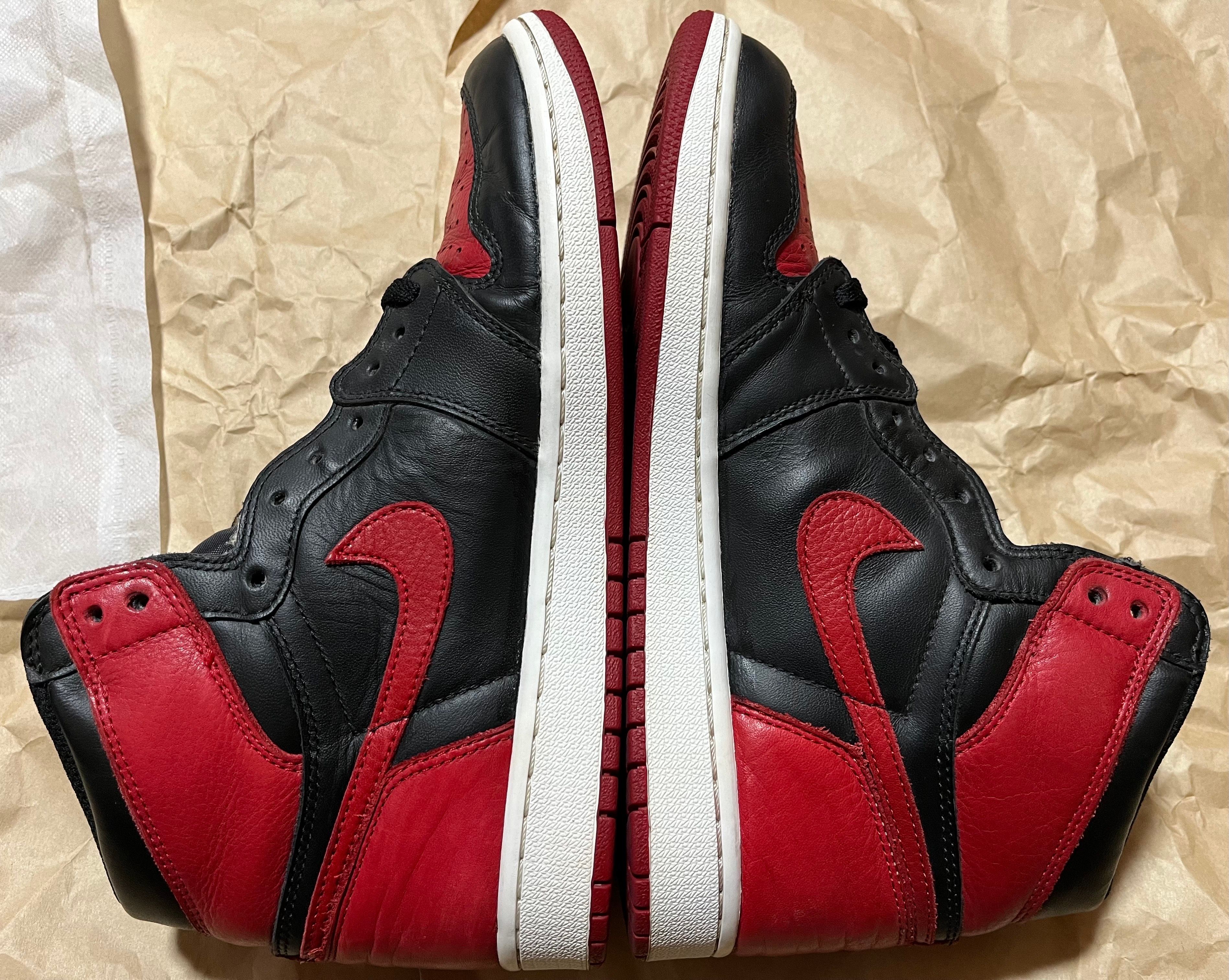 Nike Air Jordan 1 Retro High OG "Bred/Banned" (2016)