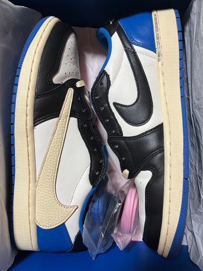 Travis Scott × fragment design × Nike Air Jordan 1 Low OG SP "Military Blue"