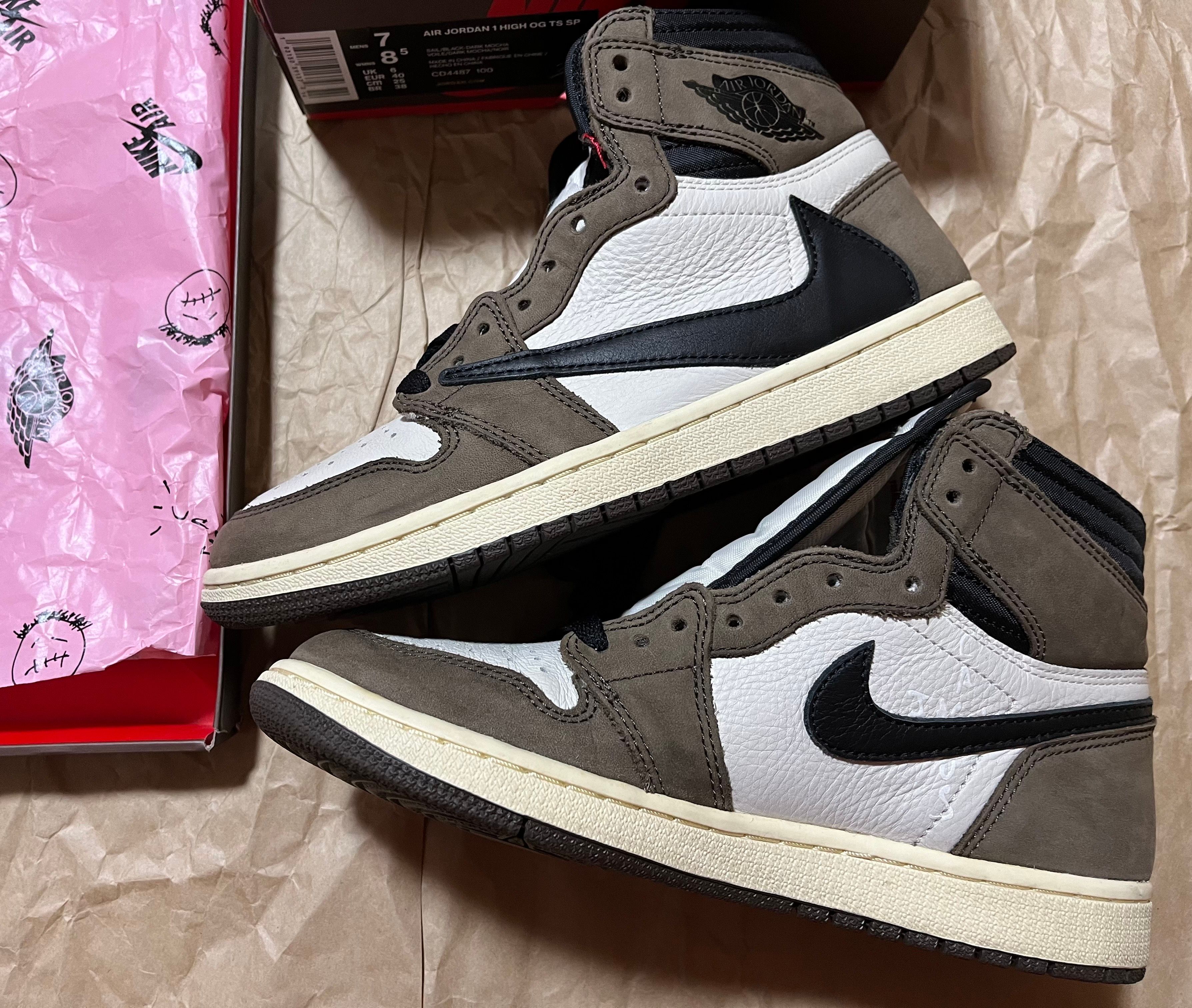 Travis Scott × Nike Air Jordan 1 Retro High OG TS SP "Sail/Dark Mocha"