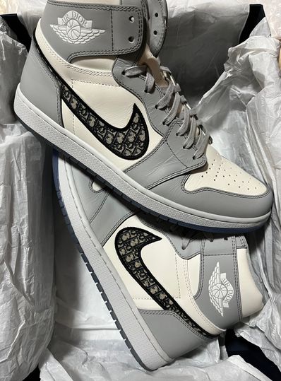 Dior × Nike Air Jordan 1 High OG "DIOR"