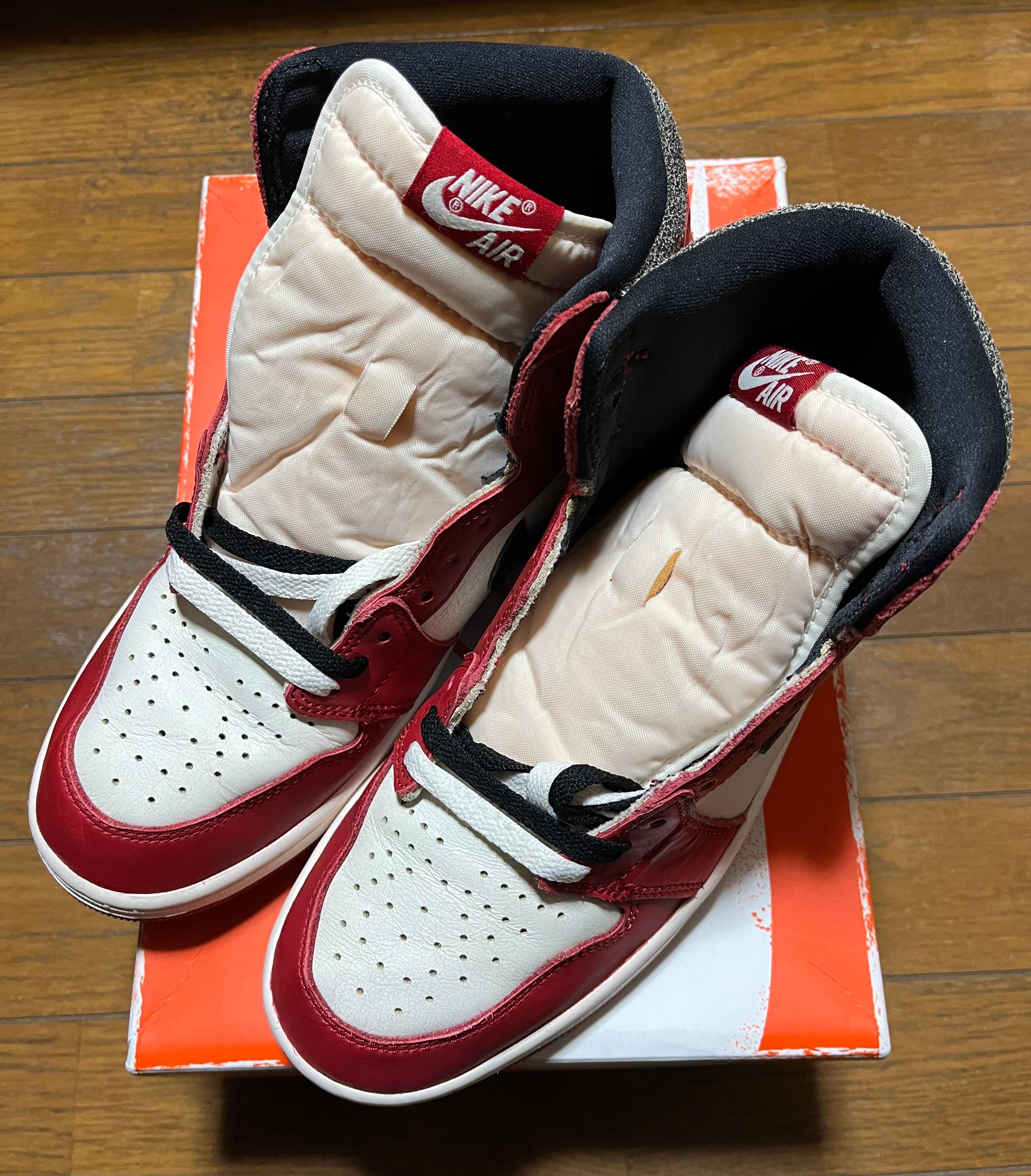 Nike Air Jordan 1 High OG "Lost & Found/Chicago"
