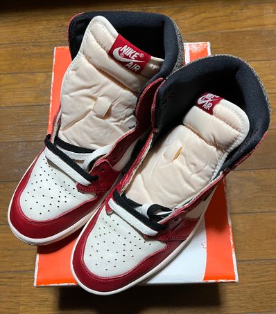 Nike Air Jordan 1 High OG "Lost & Found/Chicago"