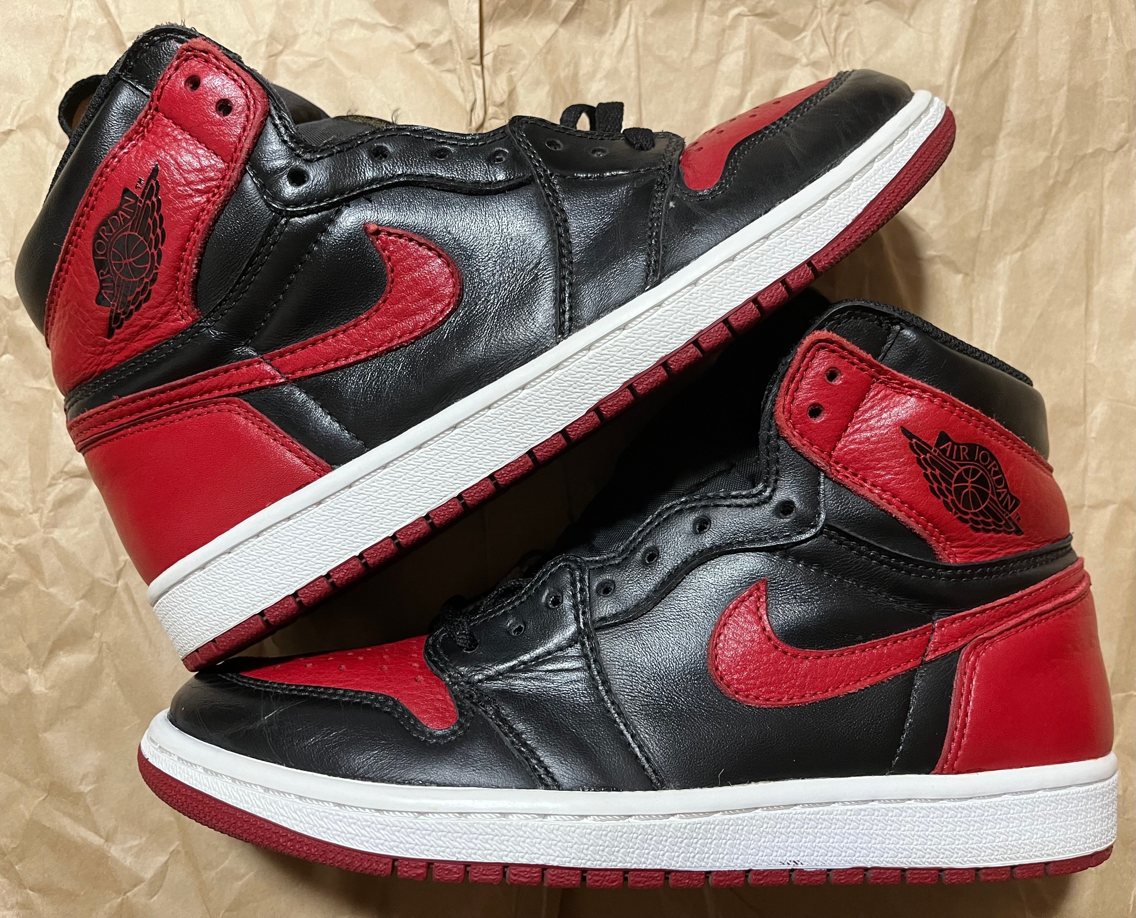 Nike Air Jordan 1 Retro High OG "Bred/Banned" (2016)