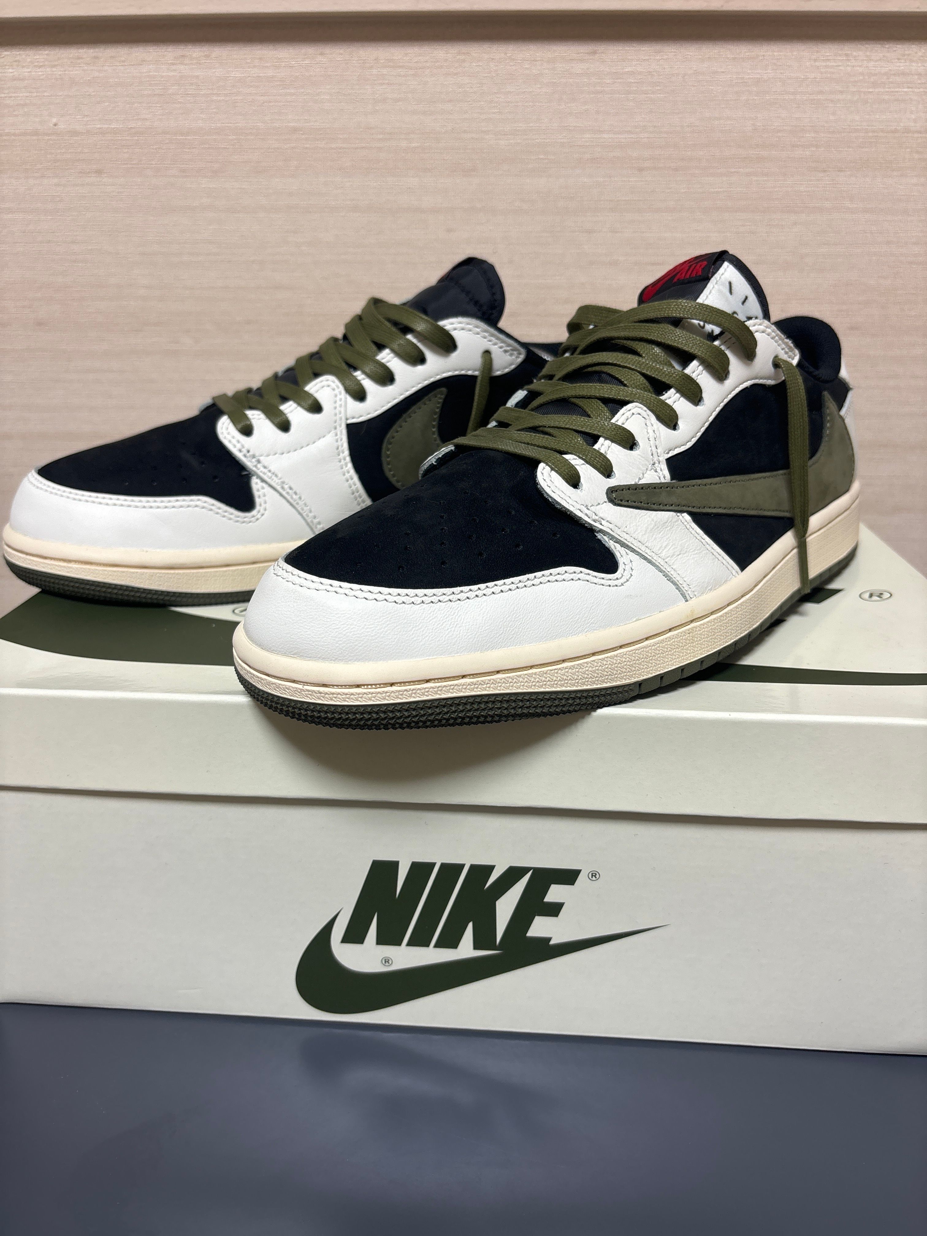 Travis Scott × Nike Women's Air Jordan 1 Low OG "Medium Olive"