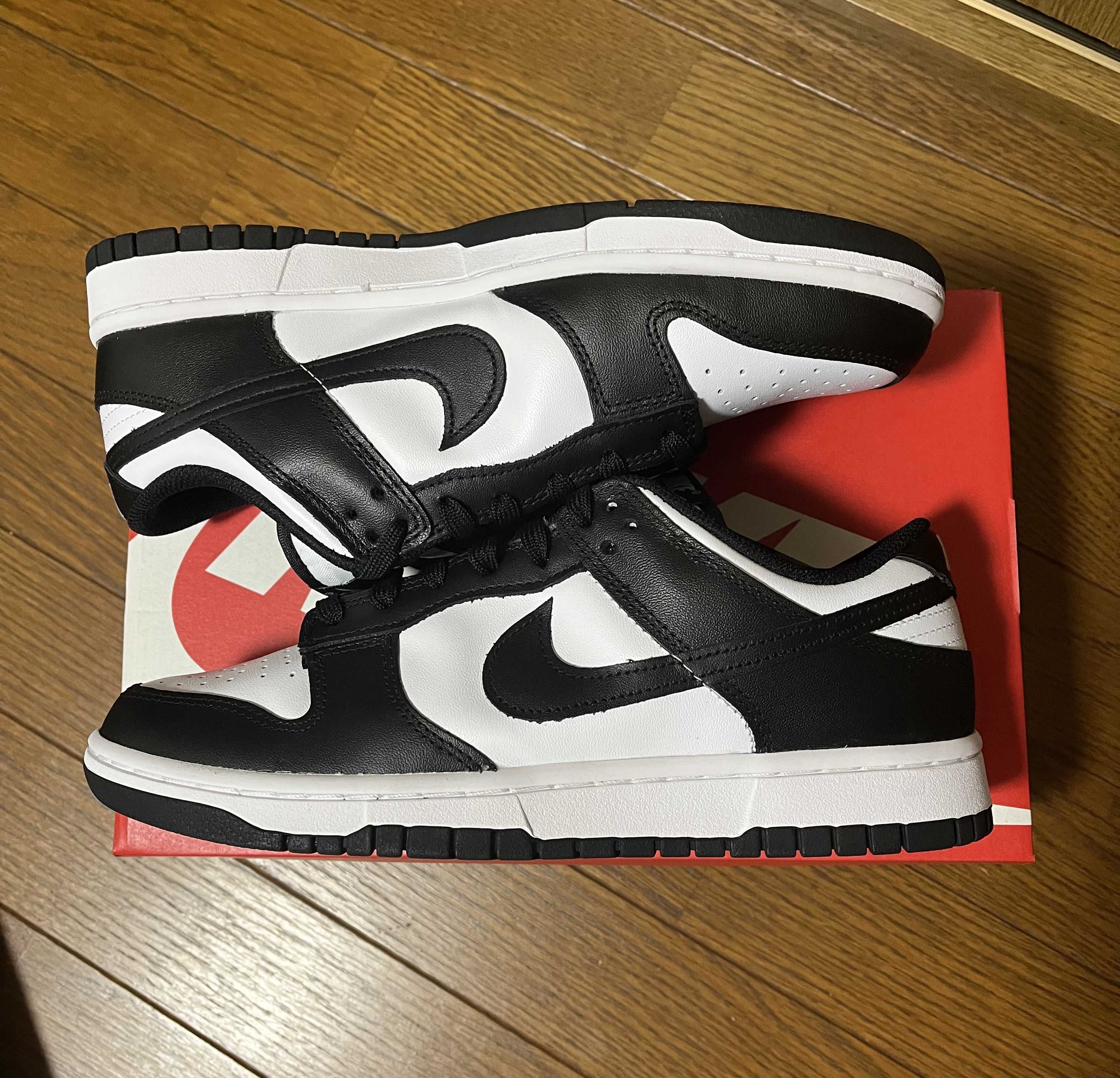 Nike Women's Dunk Low "White/Black"