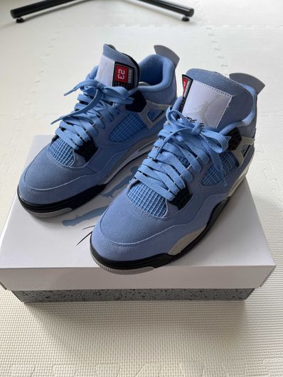 Nike Air Jordan 4 "University Blue"