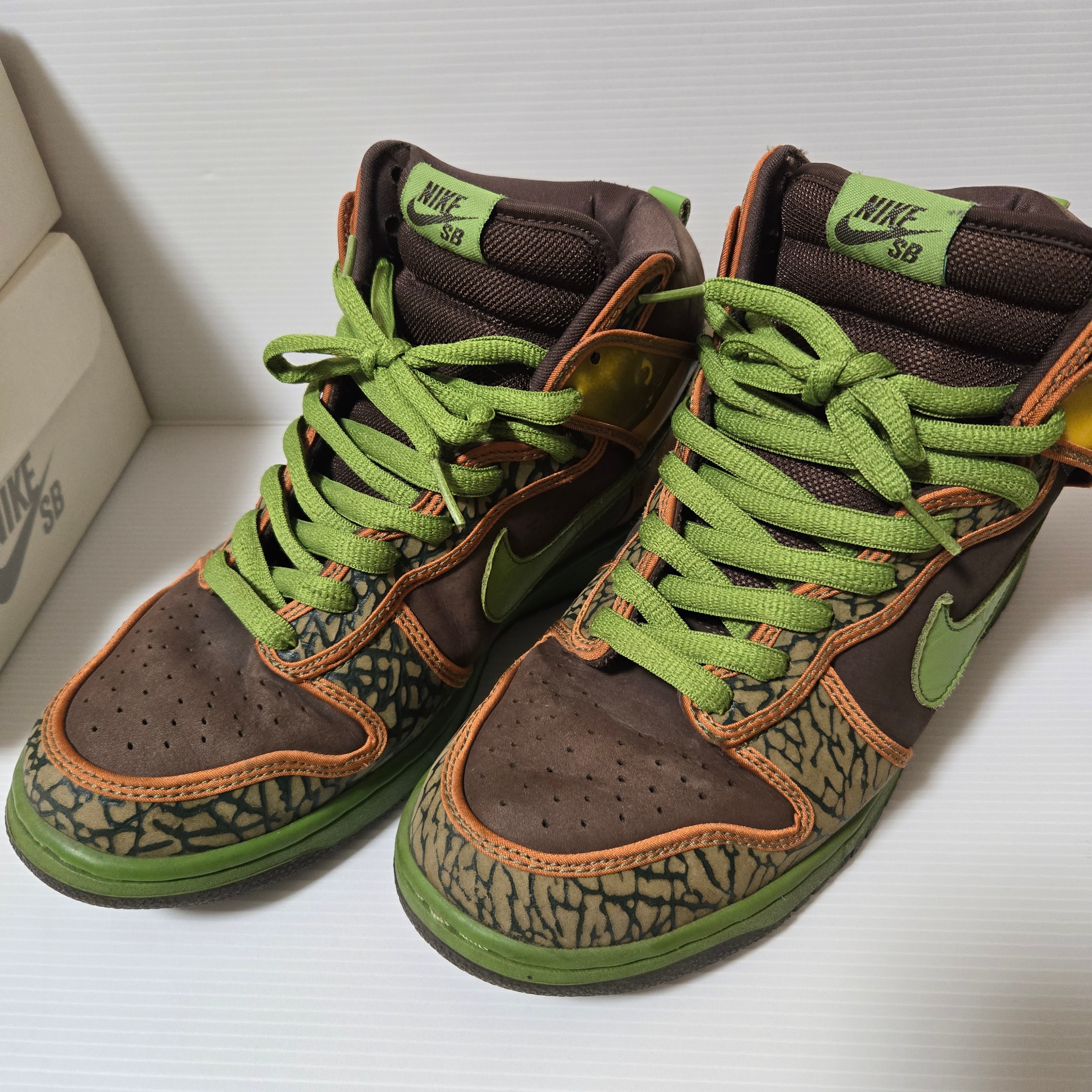Nike SB Dunk High "De La Soul" 