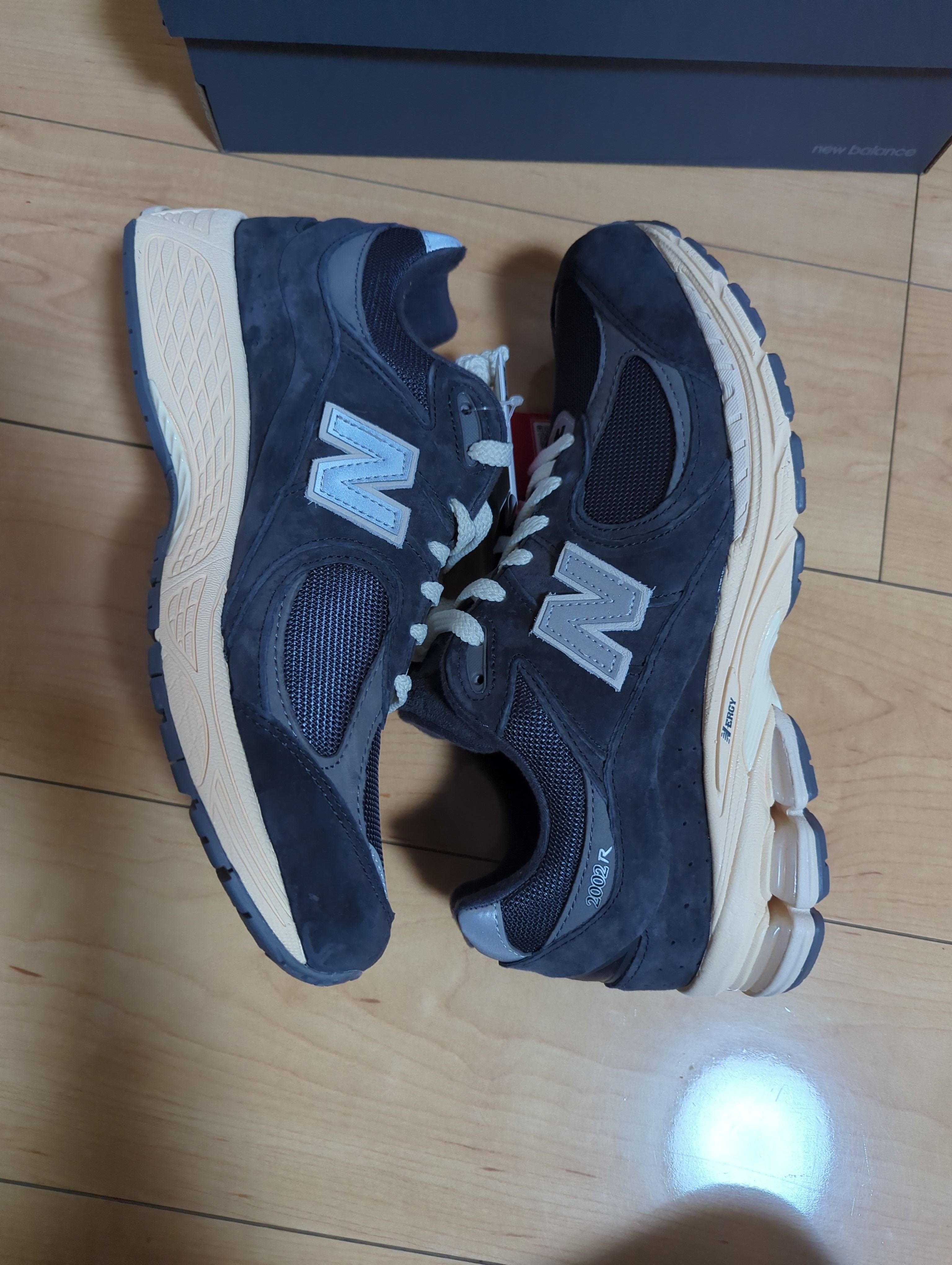 New Balance 2002R "Phantom"