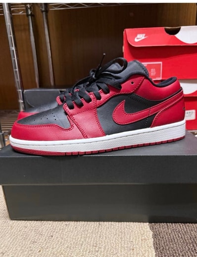 Nike Air Jordan 1 Low "Varsity Red"