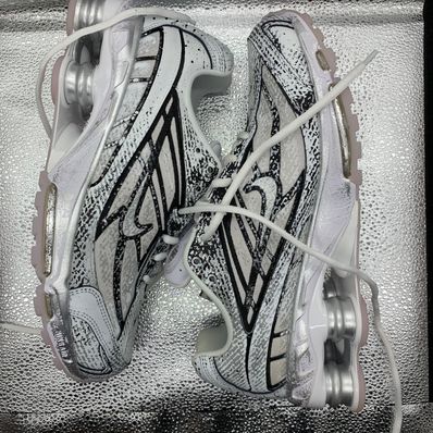 Nike Shox Ride 2 "White/Metallic Platinum/Black/Flat Gold"