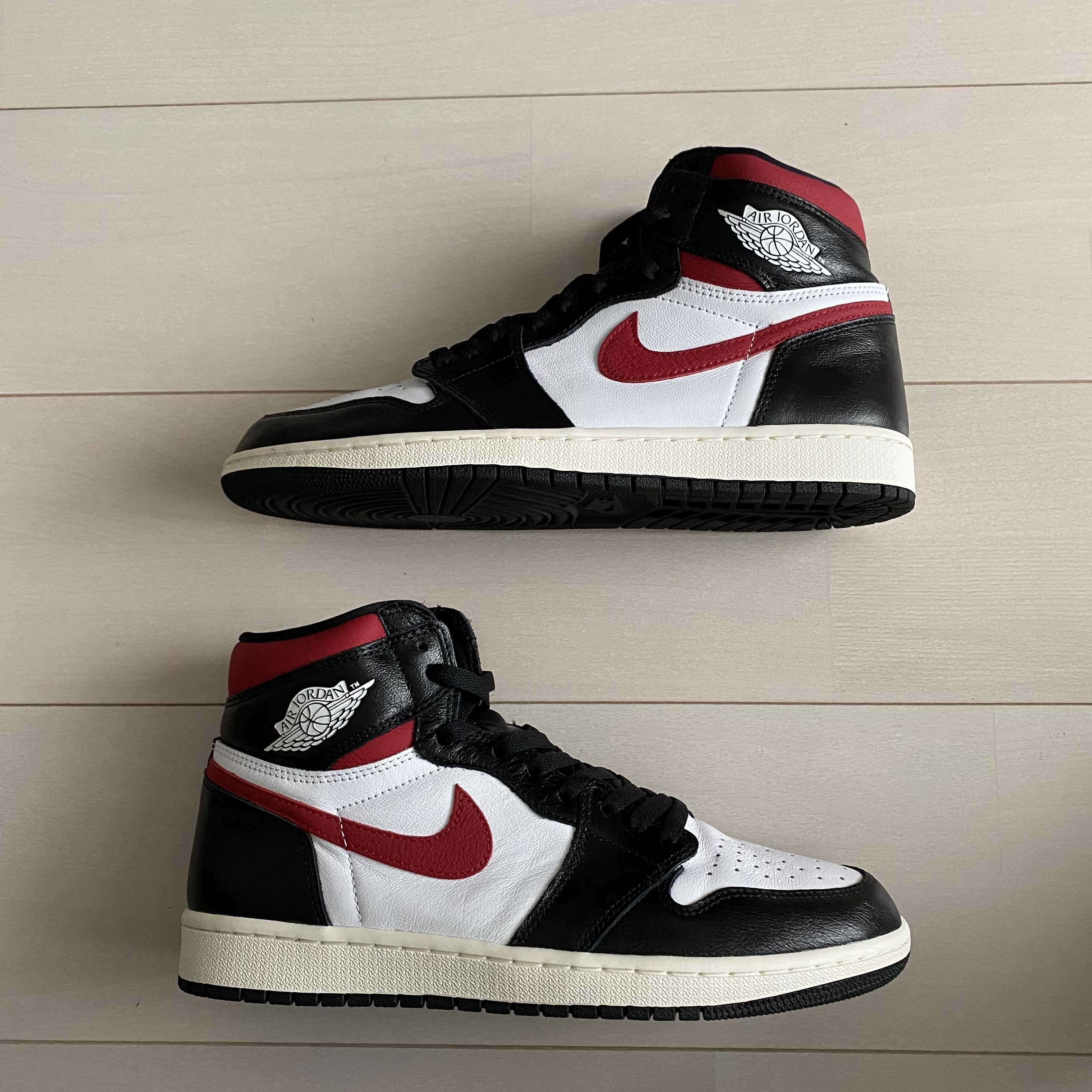 Nike Air Jordan 1 Retro High "Black/White/Sail/Gym Red"    