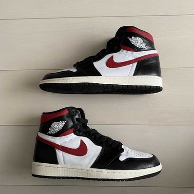 Nike Air Jordan 1 Retro High "Black/White/Sail/Gym Red"