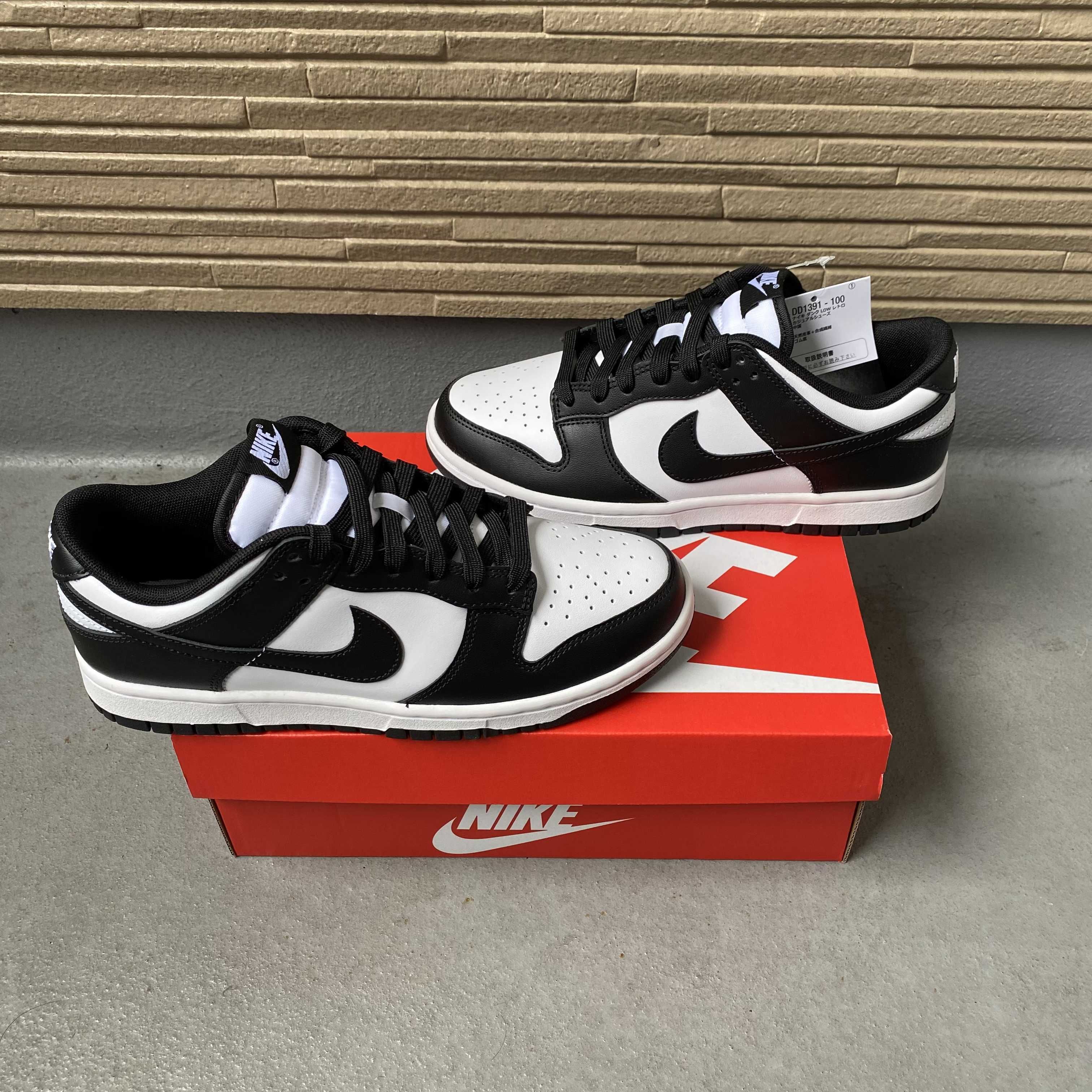 Nike Dunk Low Retro "Panda/White/Black"