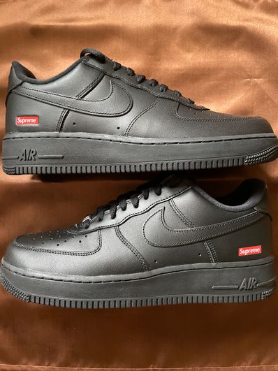 Supreme × Nike Air Force 1 Low "Black"