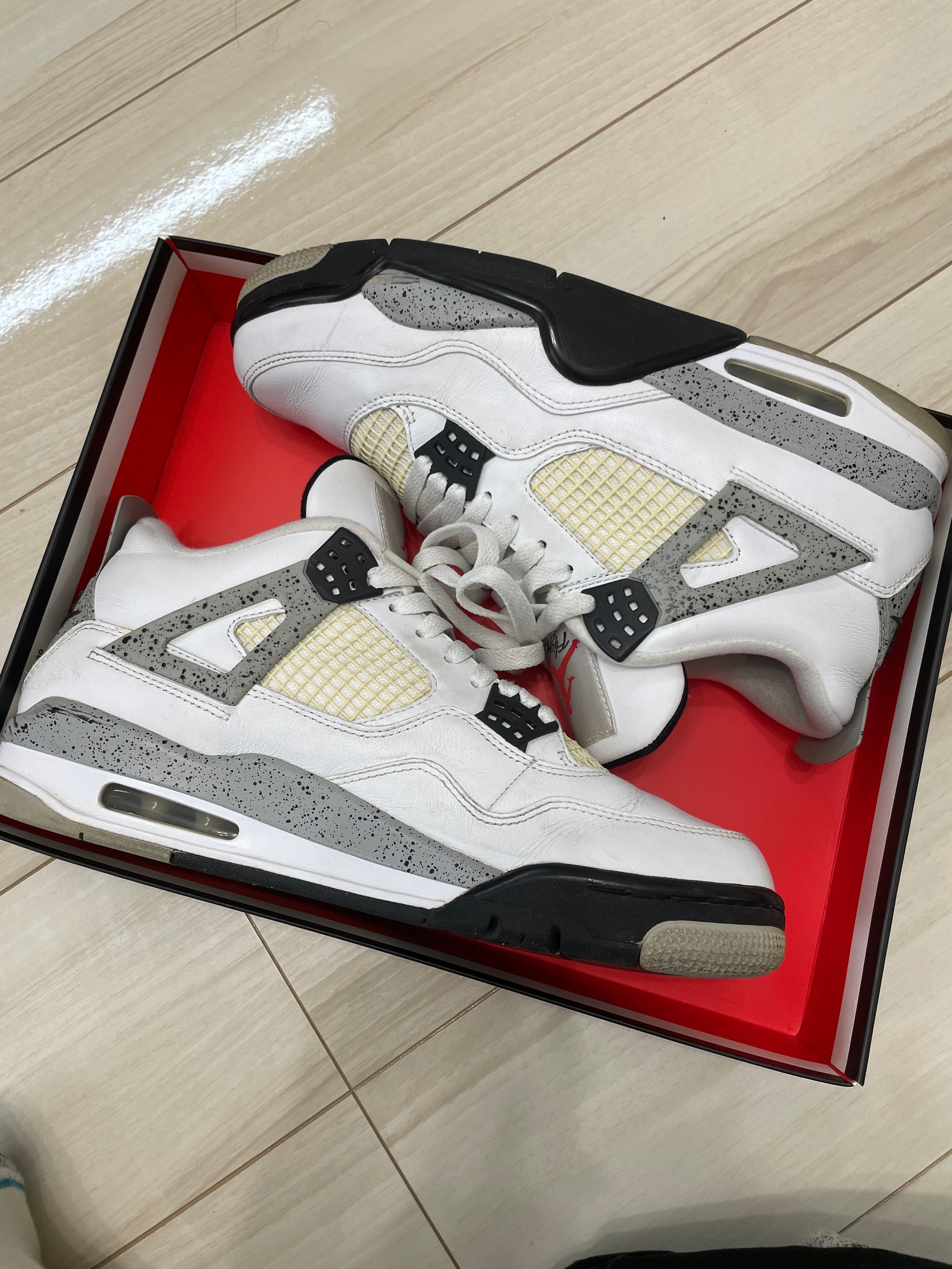 Nike Air Jordan 4 Retro "White Cement" (2016)