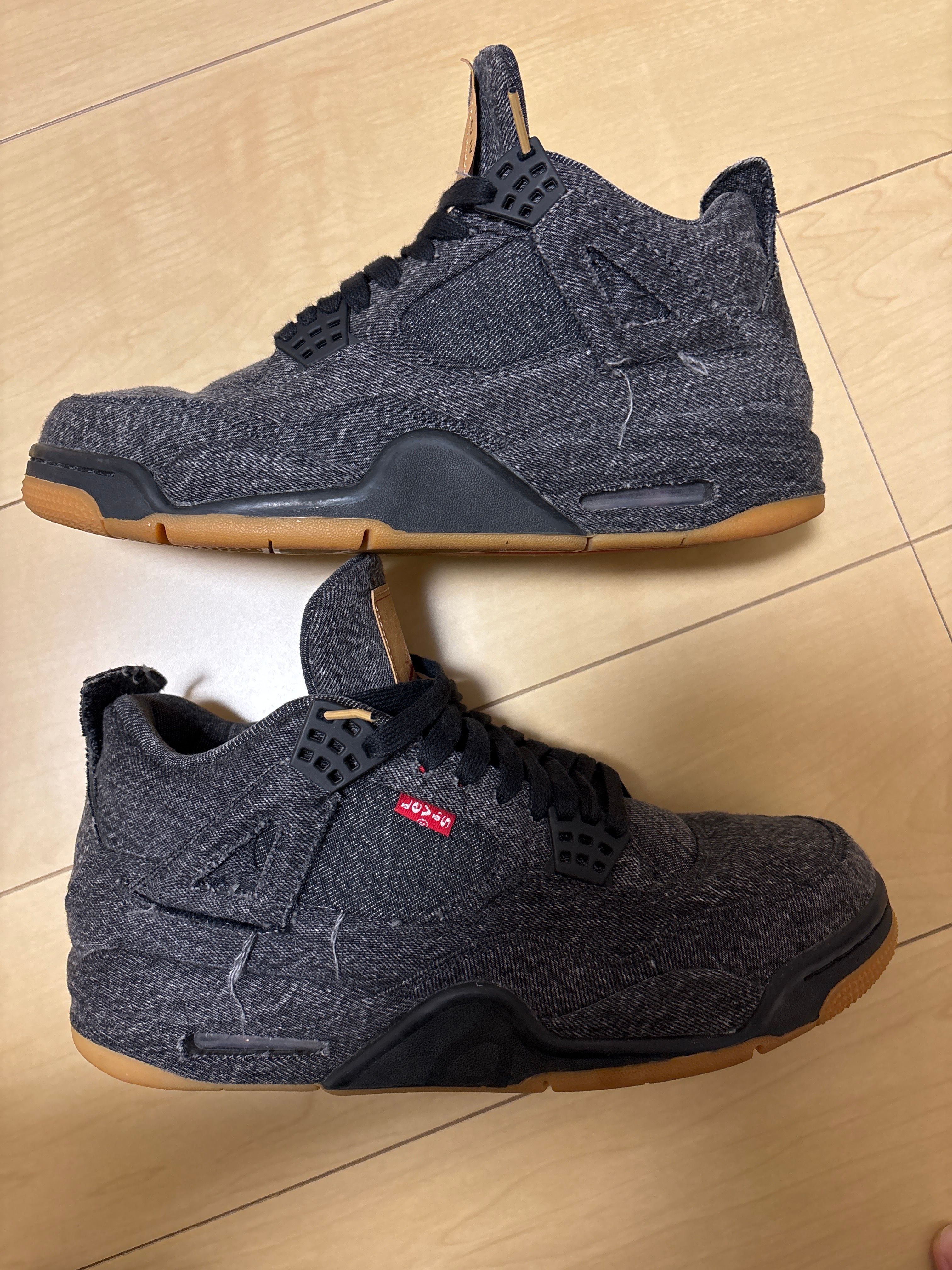 Nike × Levi's Air Jordan 4 "Black Denim" (Tag: LEVIS®)