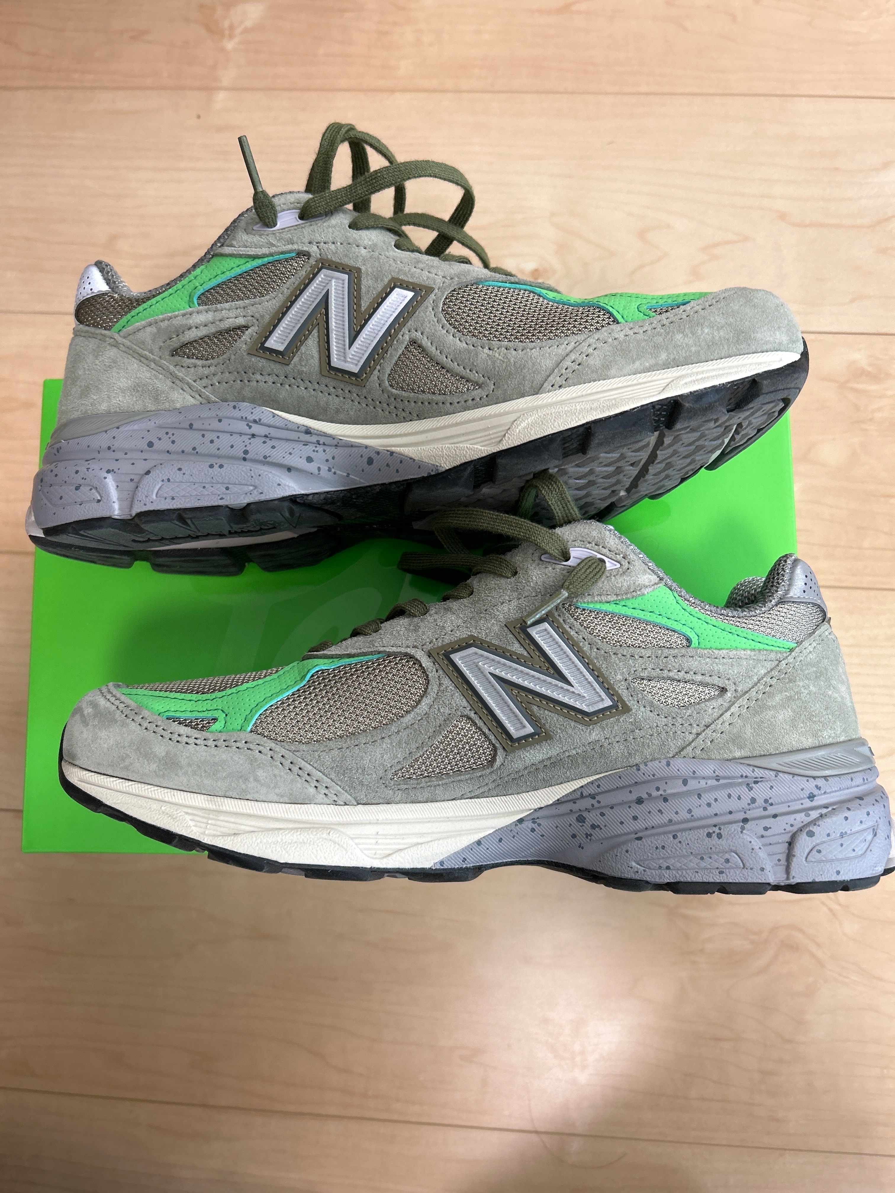 Patta × New Balance 990V3 Keep Your Family Close "Olive"