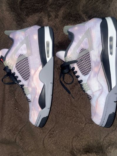 Nike Air Jordan 4 Retro "Amethyst Wave"