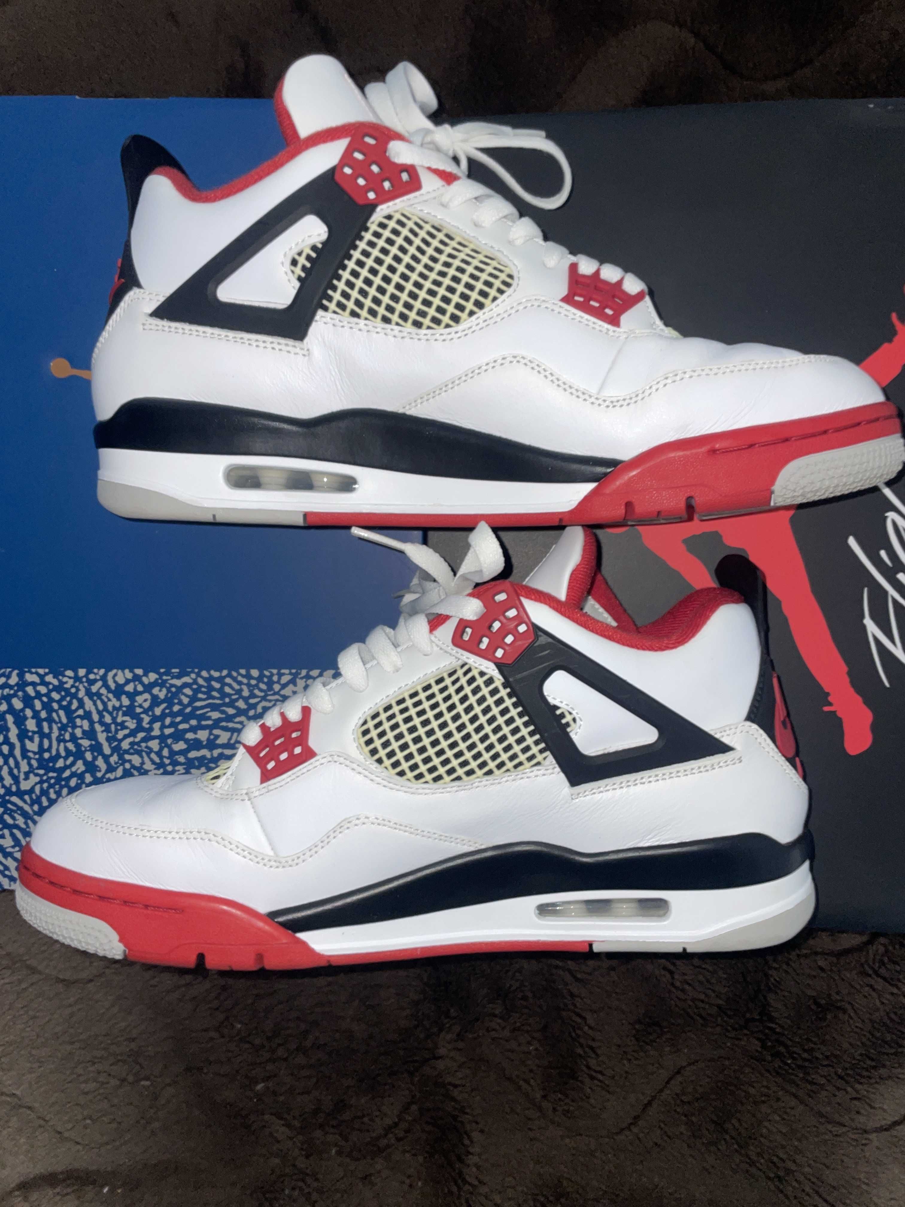 Nike Air Jordan 4 Retro OG "Fire Red" (2020)