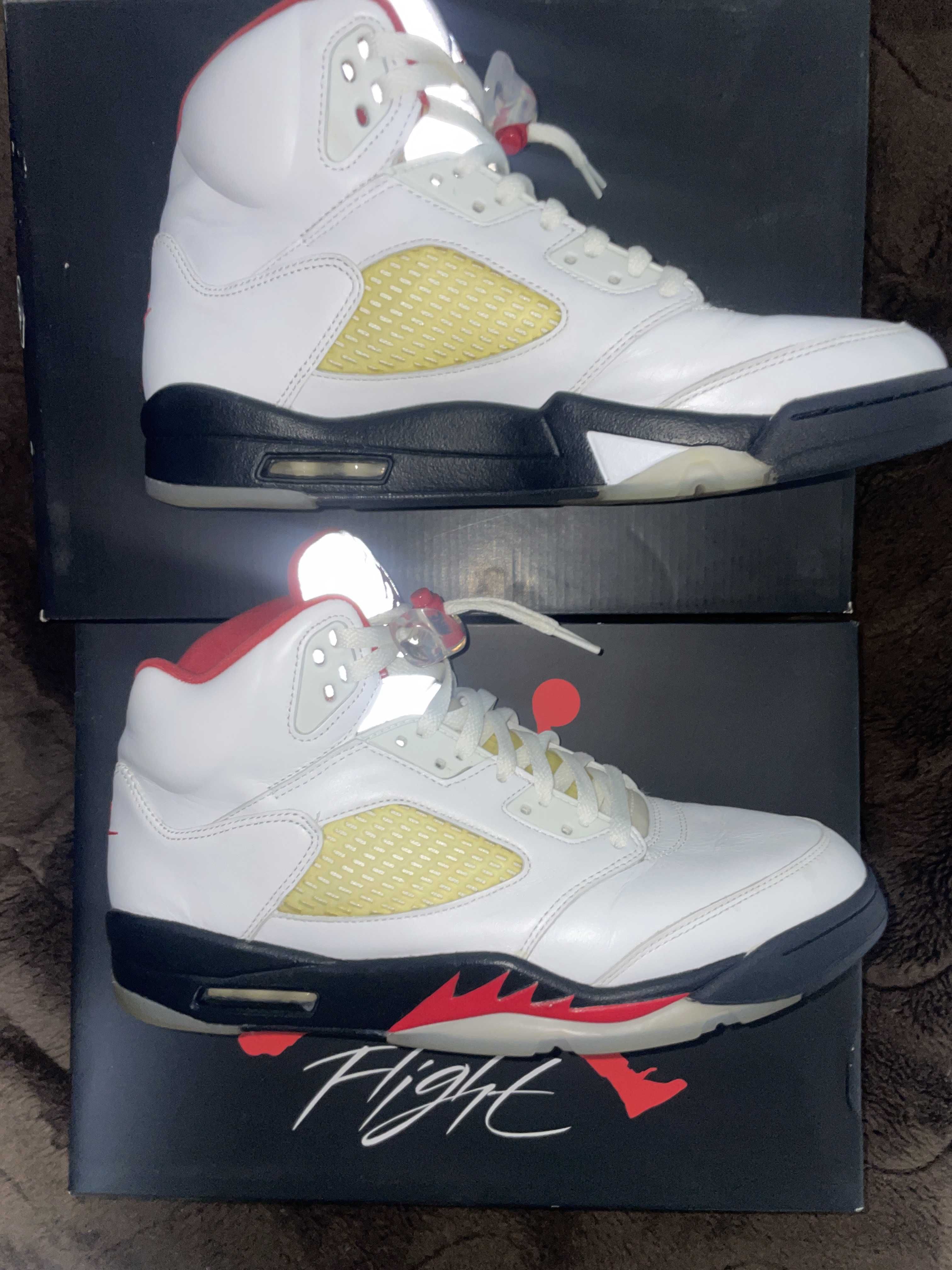 Nike Air Jordan 5 Retro "Fire Red" (2020)