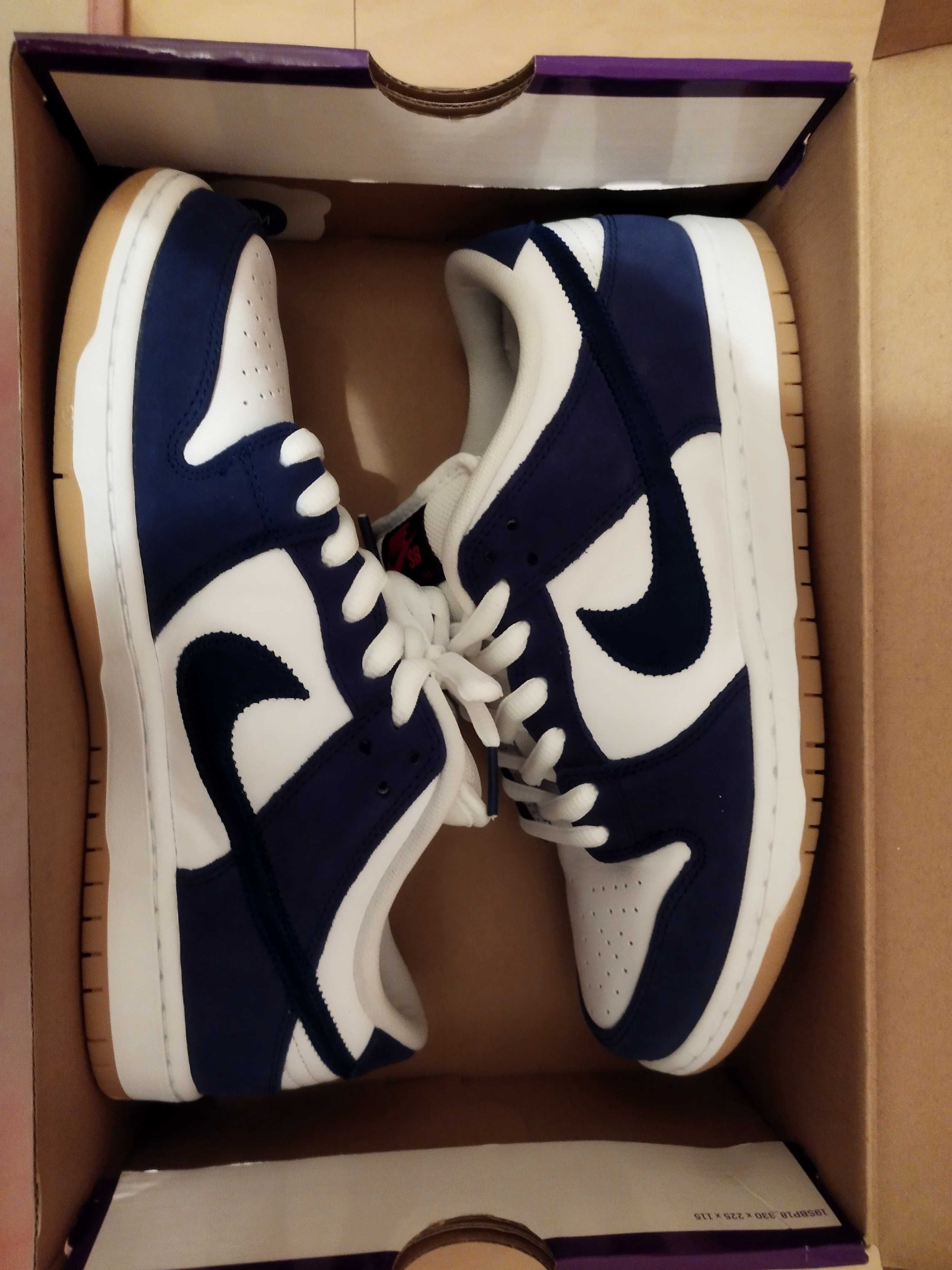 Nike SB Dunk Low "Los Angeles Dodgers/Deep Royal Blue"