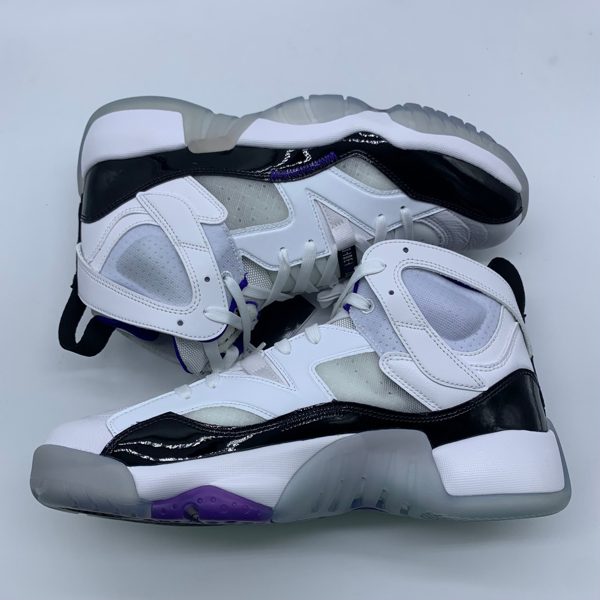 Nike Jordan Brand Jumpman Two Trey "White/Dark Concord Black"