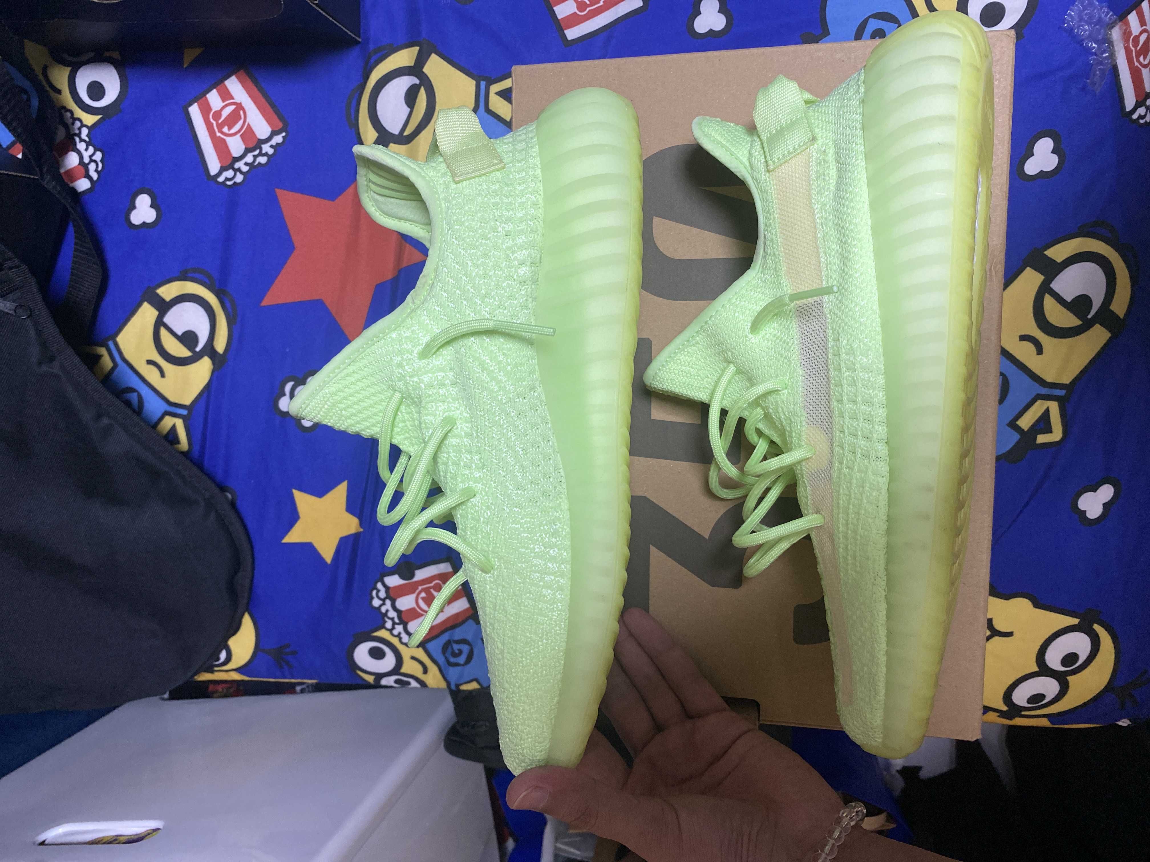 ADIDAS YEEZY BOOST 350 V2 "GLOW IN THE DARK"