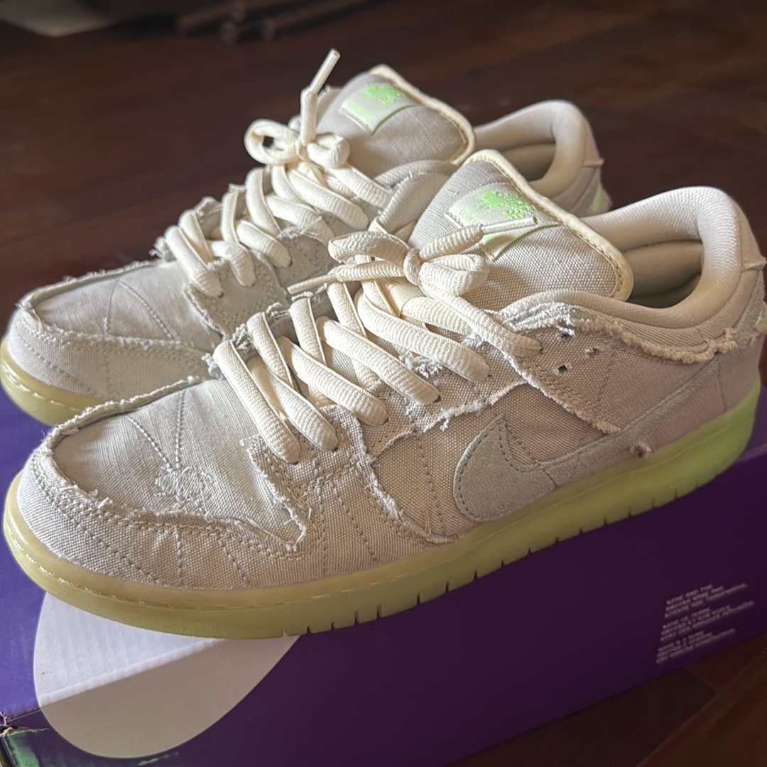 Nike SB Dunk Low "Mummy"