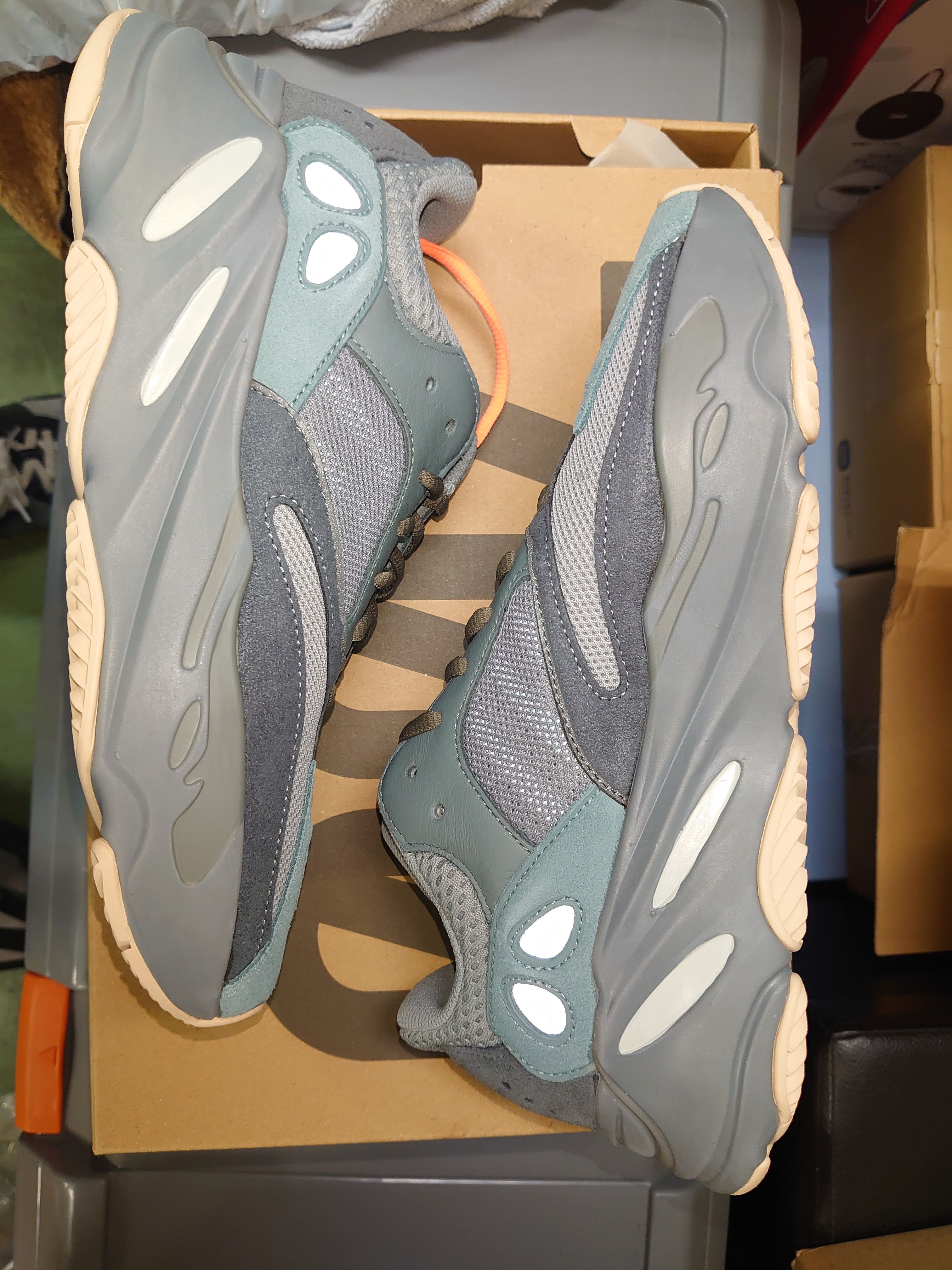 adidas Yeezy Boost 700 "Teal Blue"