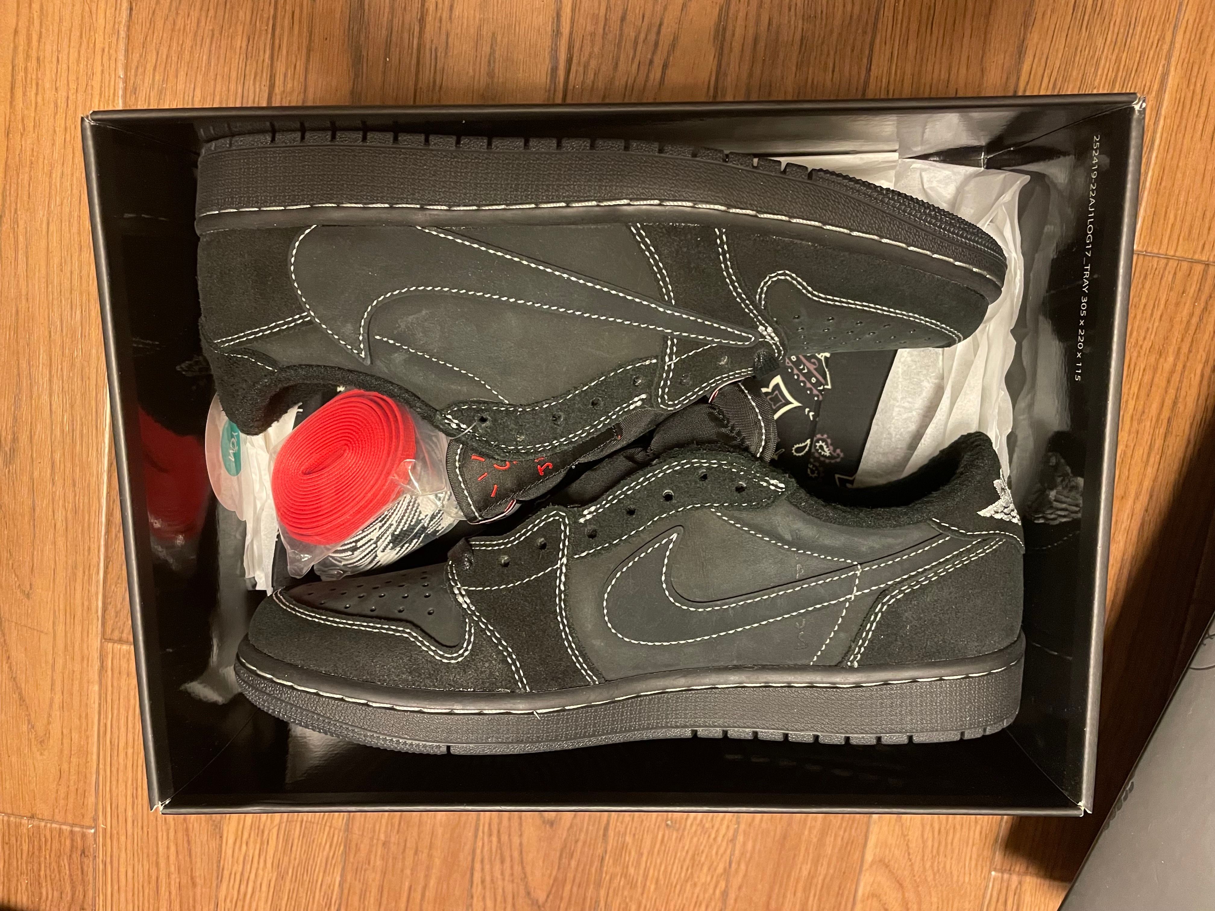 Travis Scott × Nike Air Jordan 1 Low OG SP "Black Phantom"