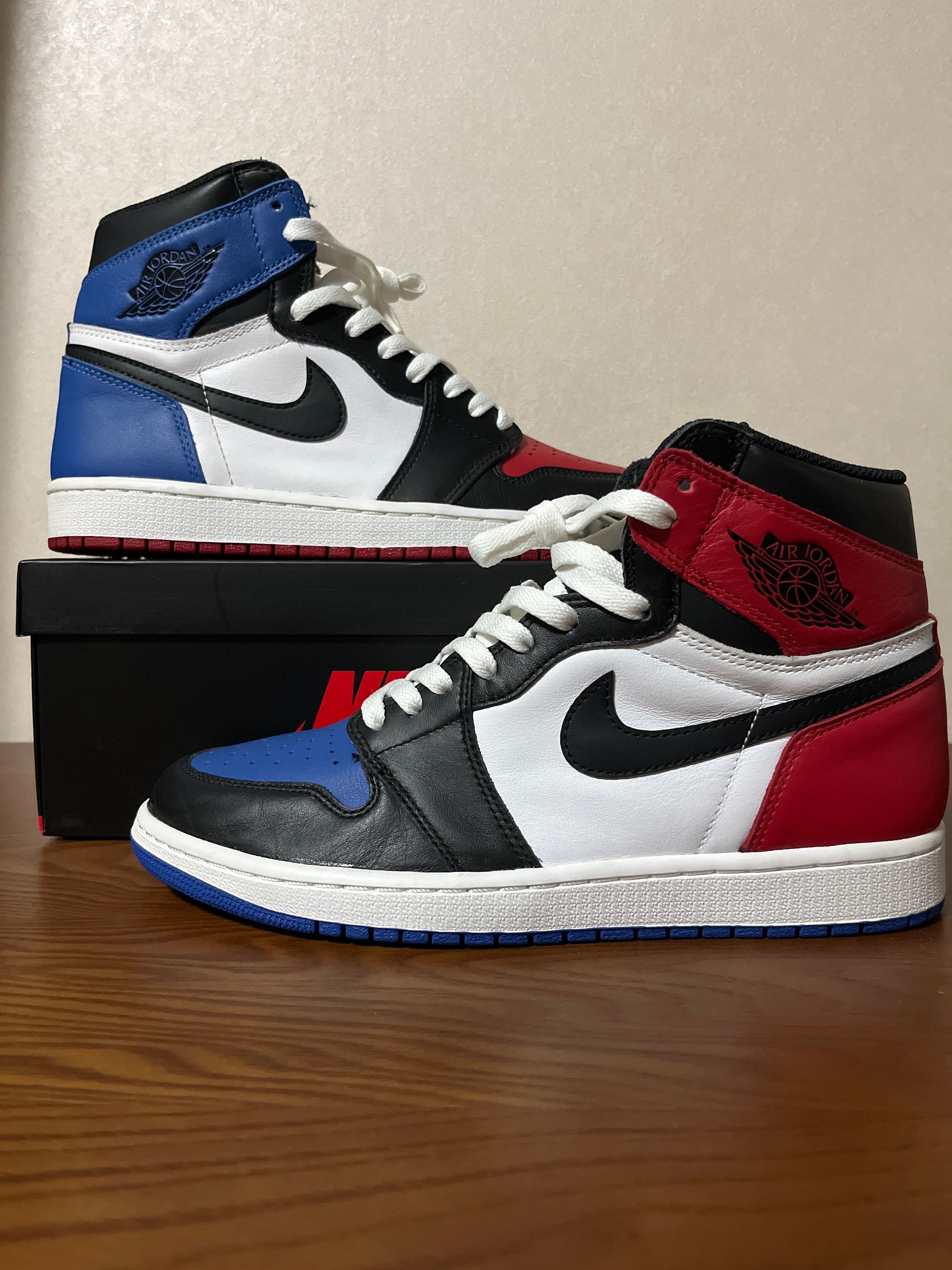 Nike Air Jordan 1 Retro High "Top 3"