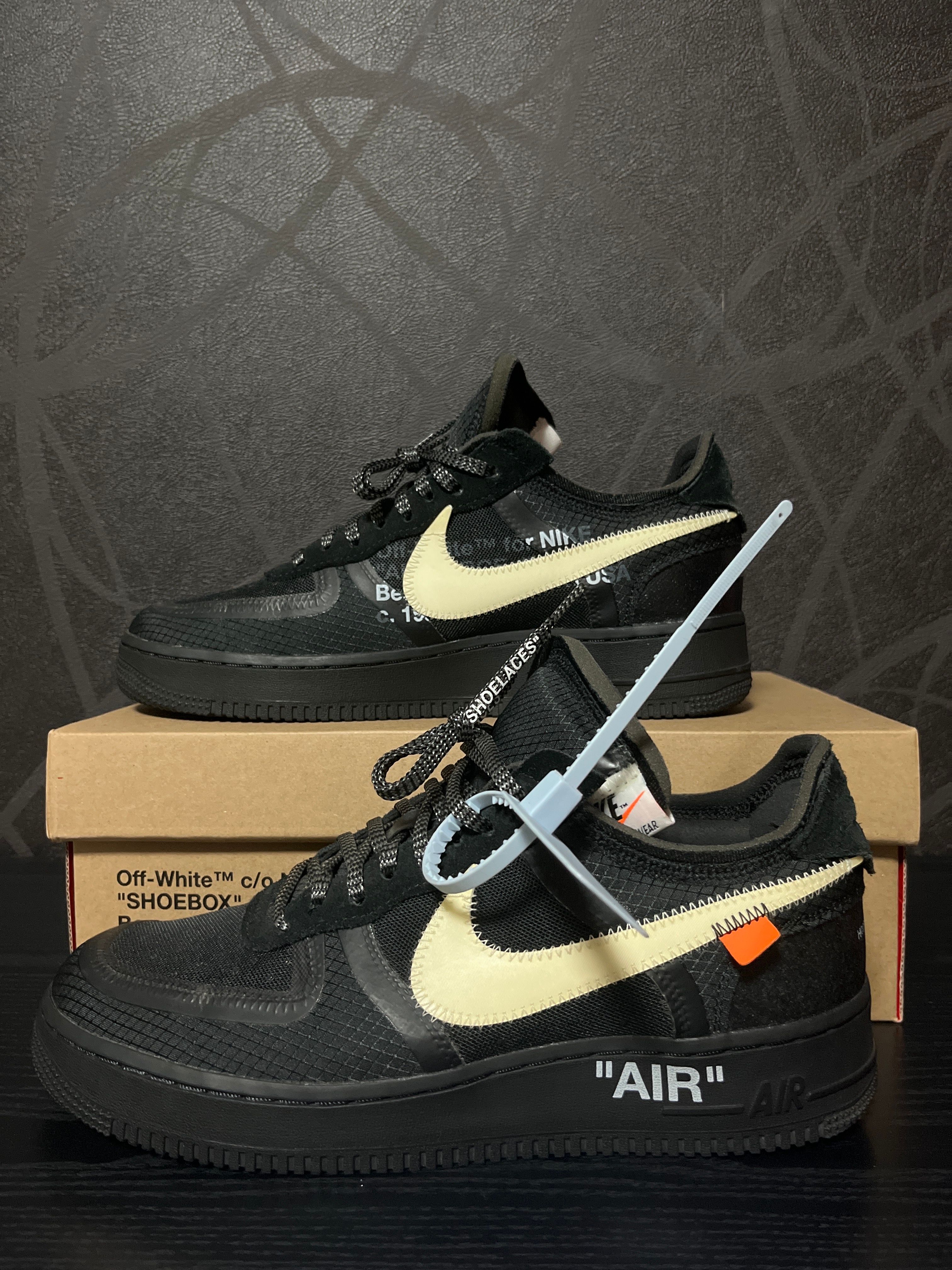 Off-White × Nike Air Force 1 Low "Black"