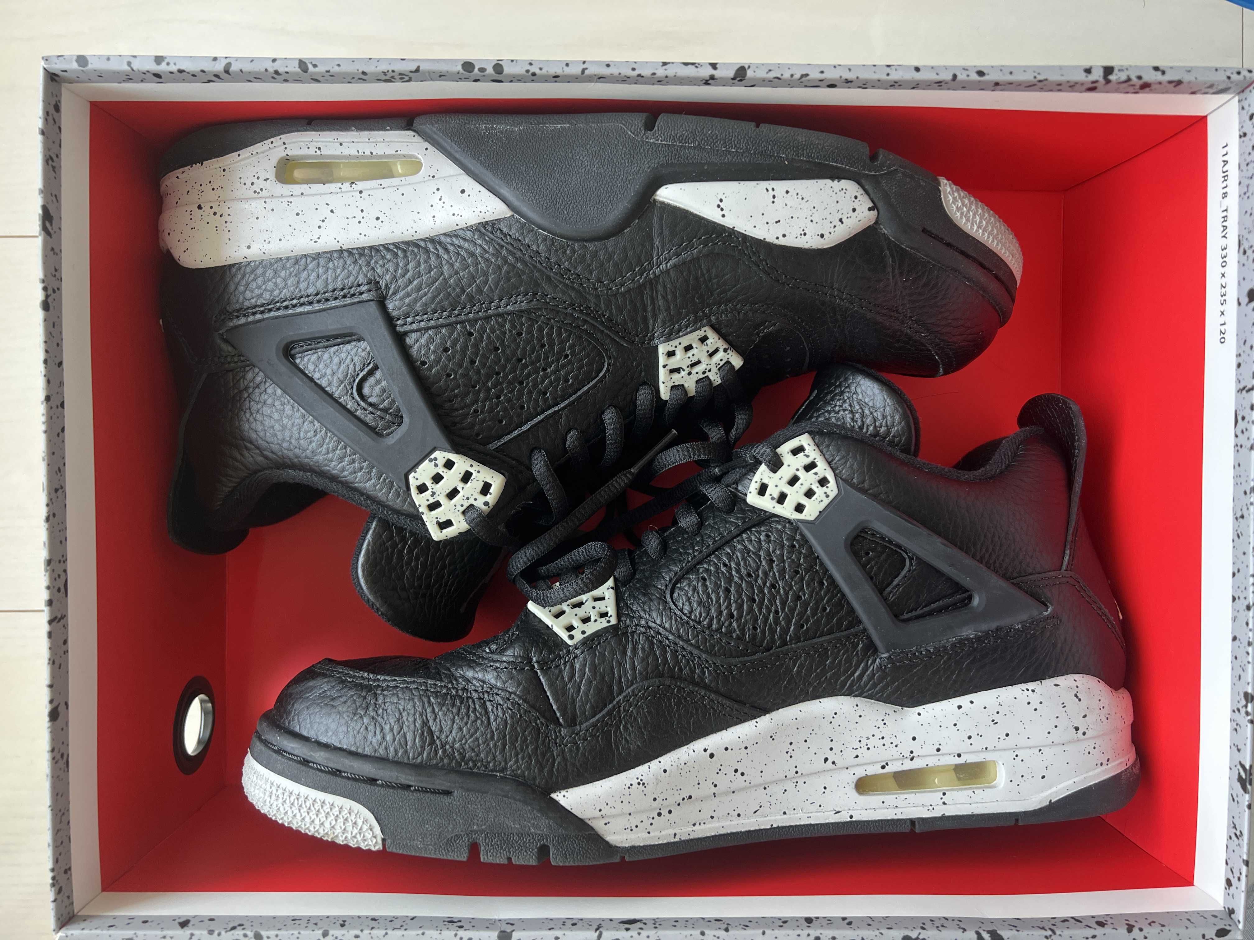 Nike Air Jordan 4 Retro "Oreo" (2015)