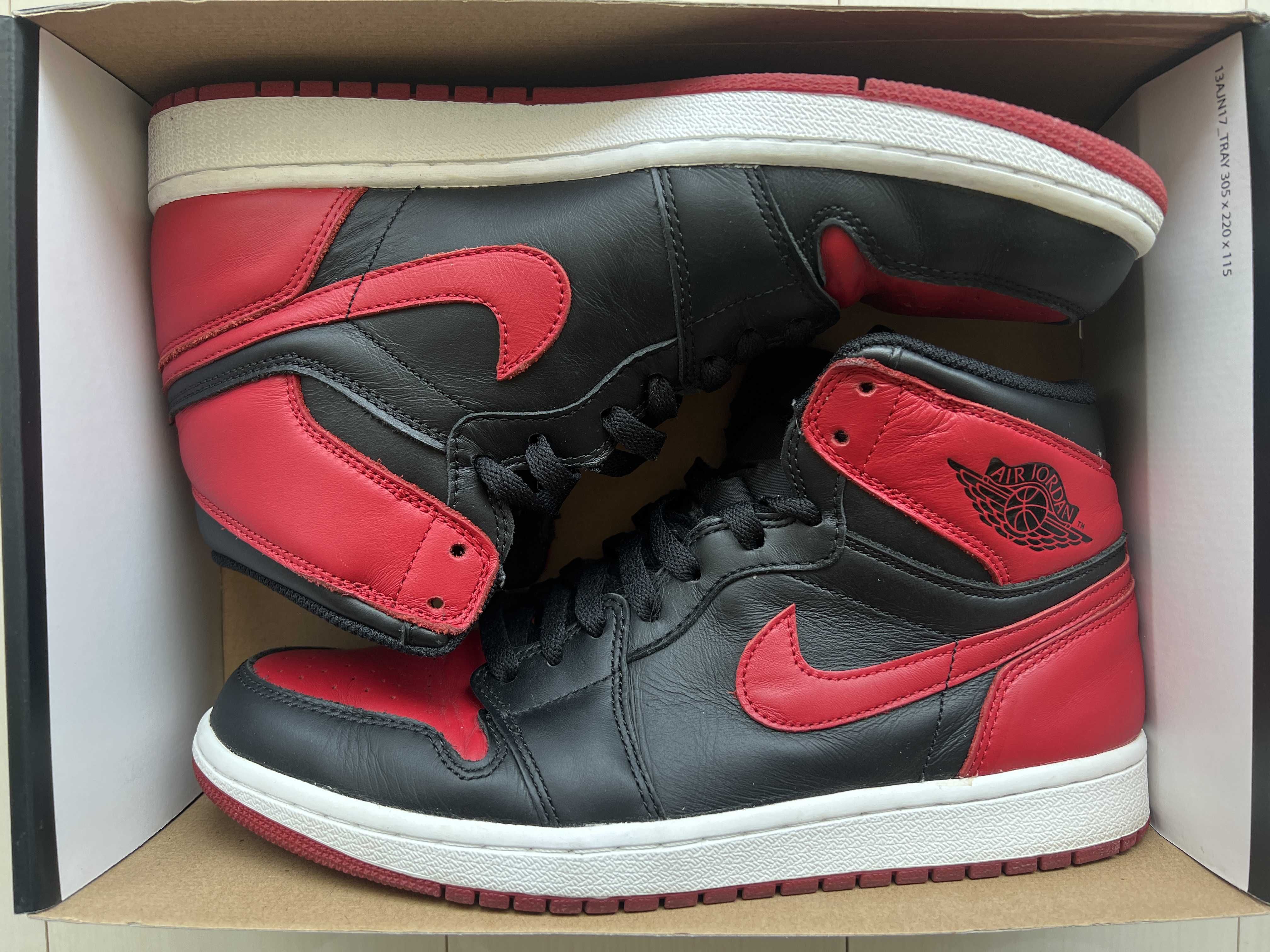 Nike Air Jordan 1 Retro High OG "Bred" (2013)