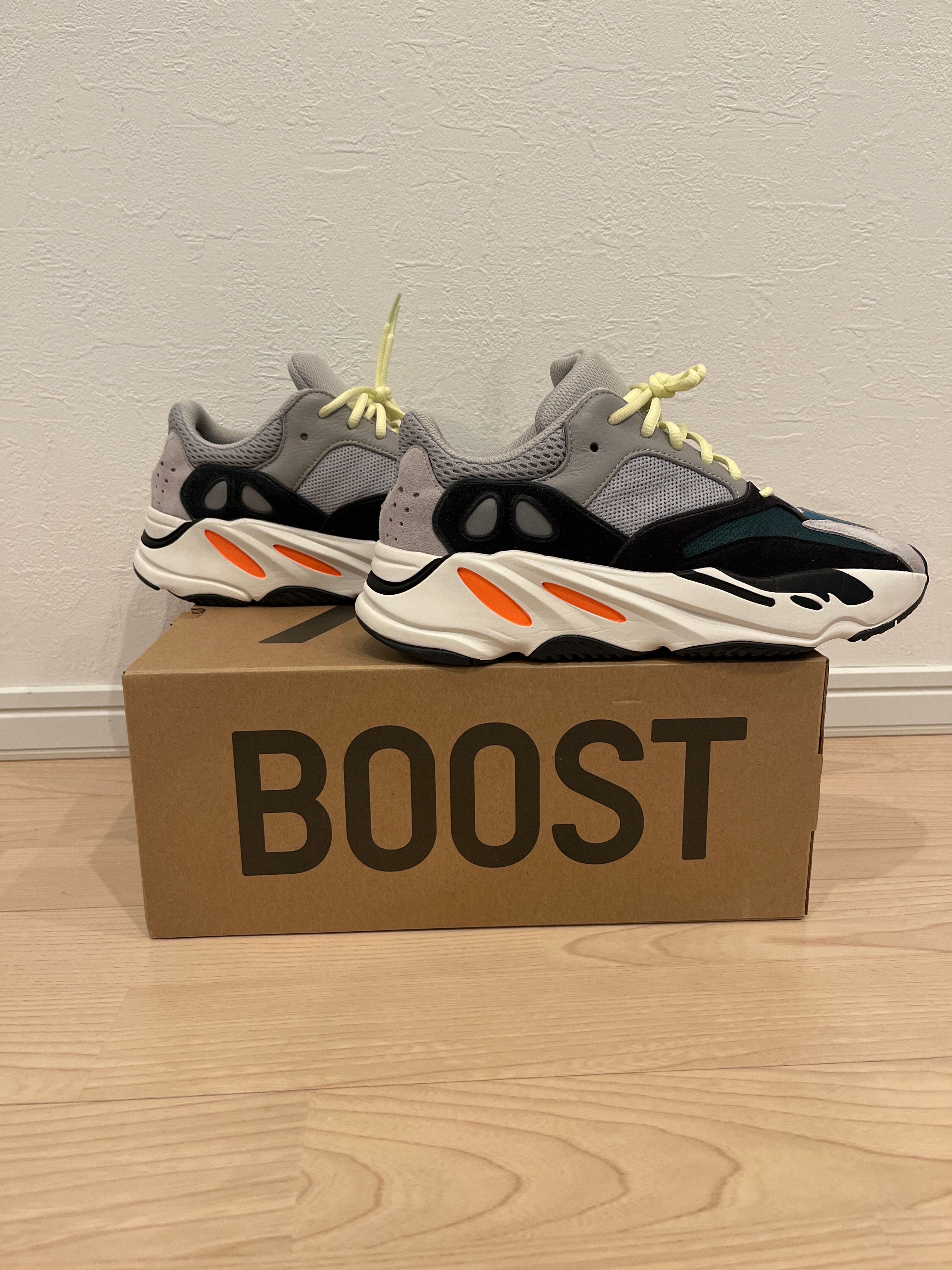 adidas YEEZY Boost 700 "Wave Runner"