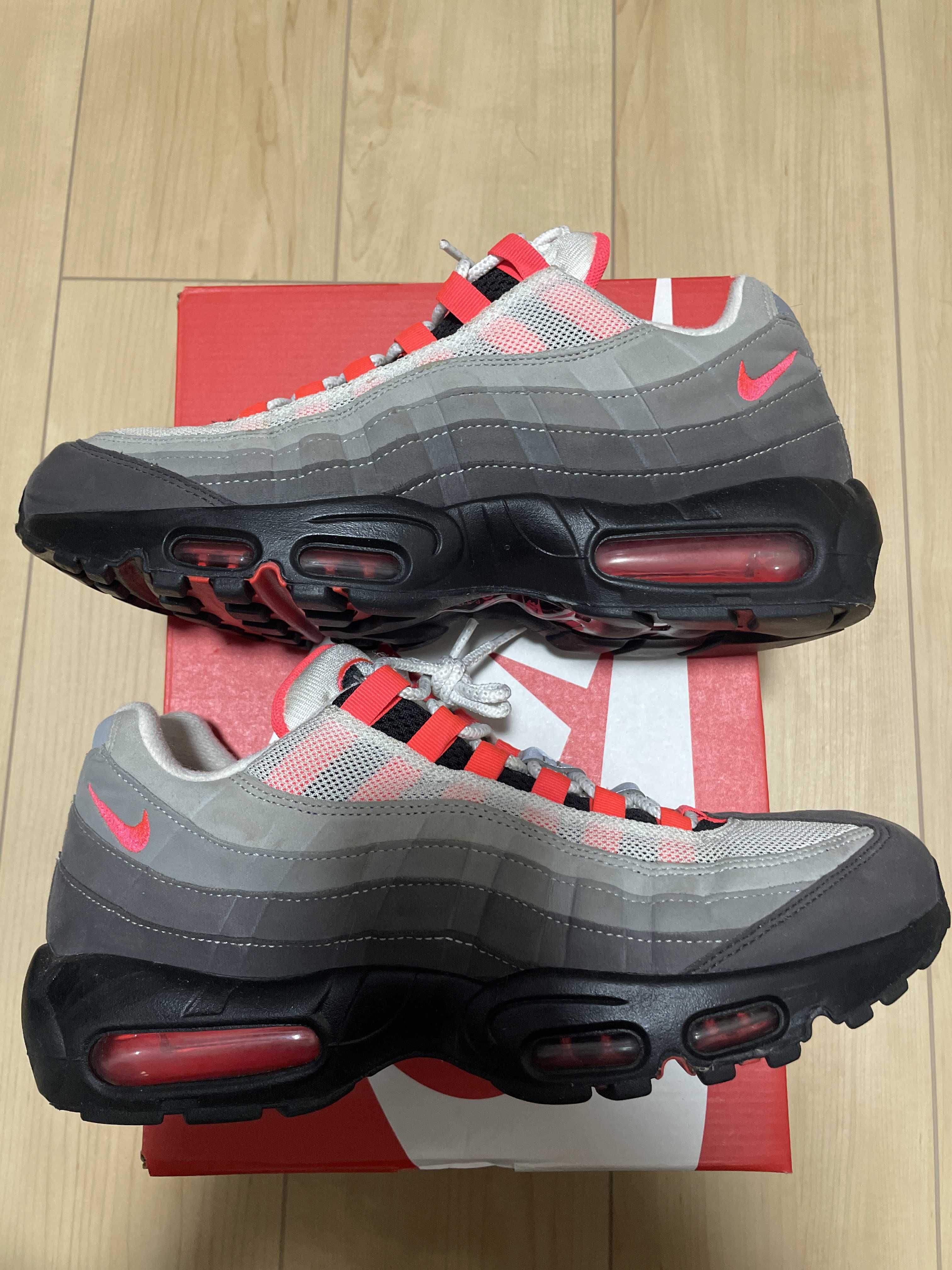 Nike Air Max 95 OG "White/Solar Red"
