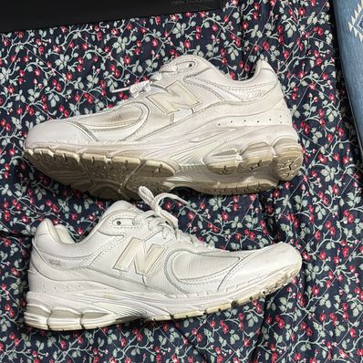 New Balance 2002R "Triple White"