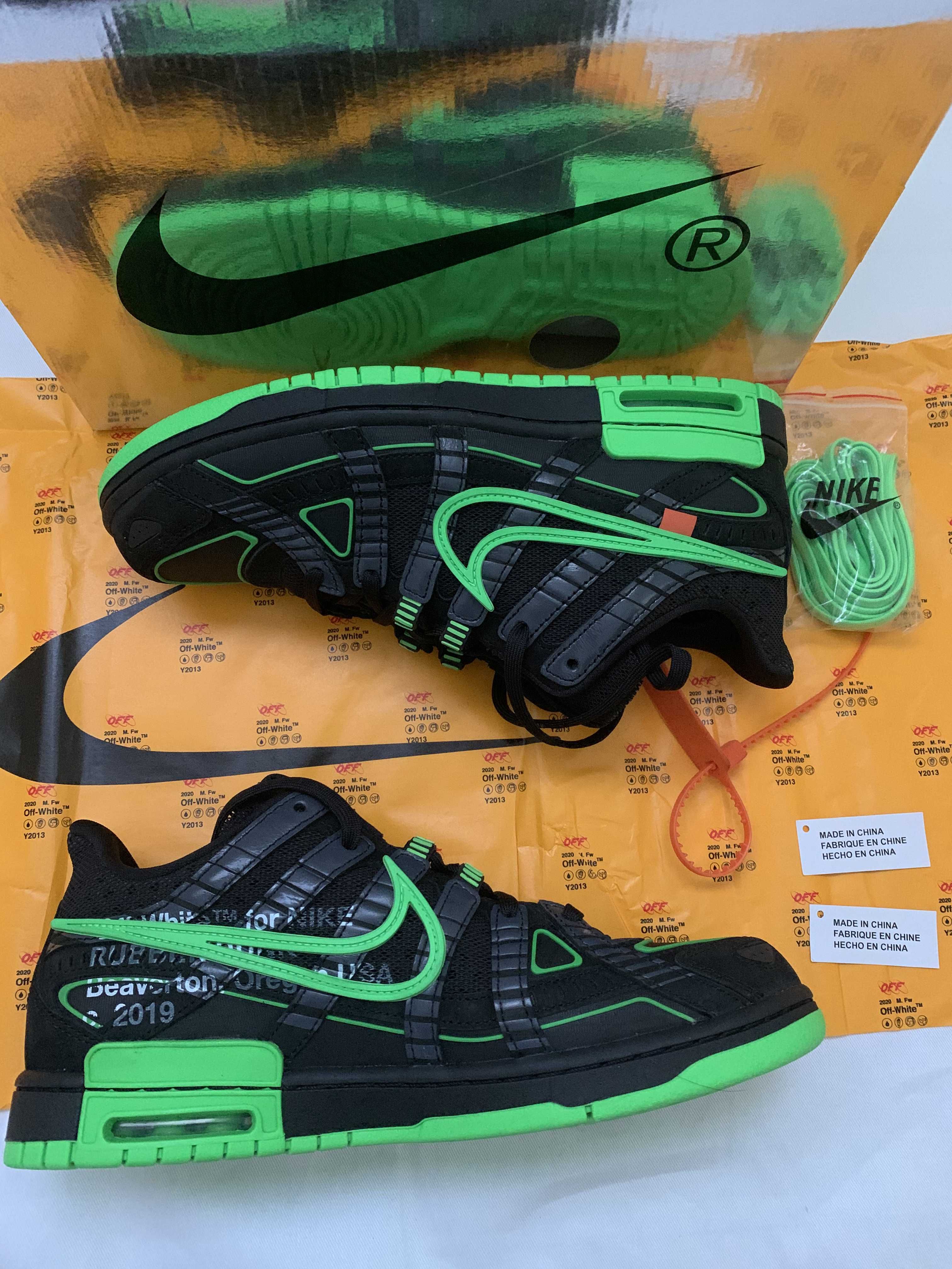 Off-White × Nike Air Rubber Dunk "Black/Green Strike"